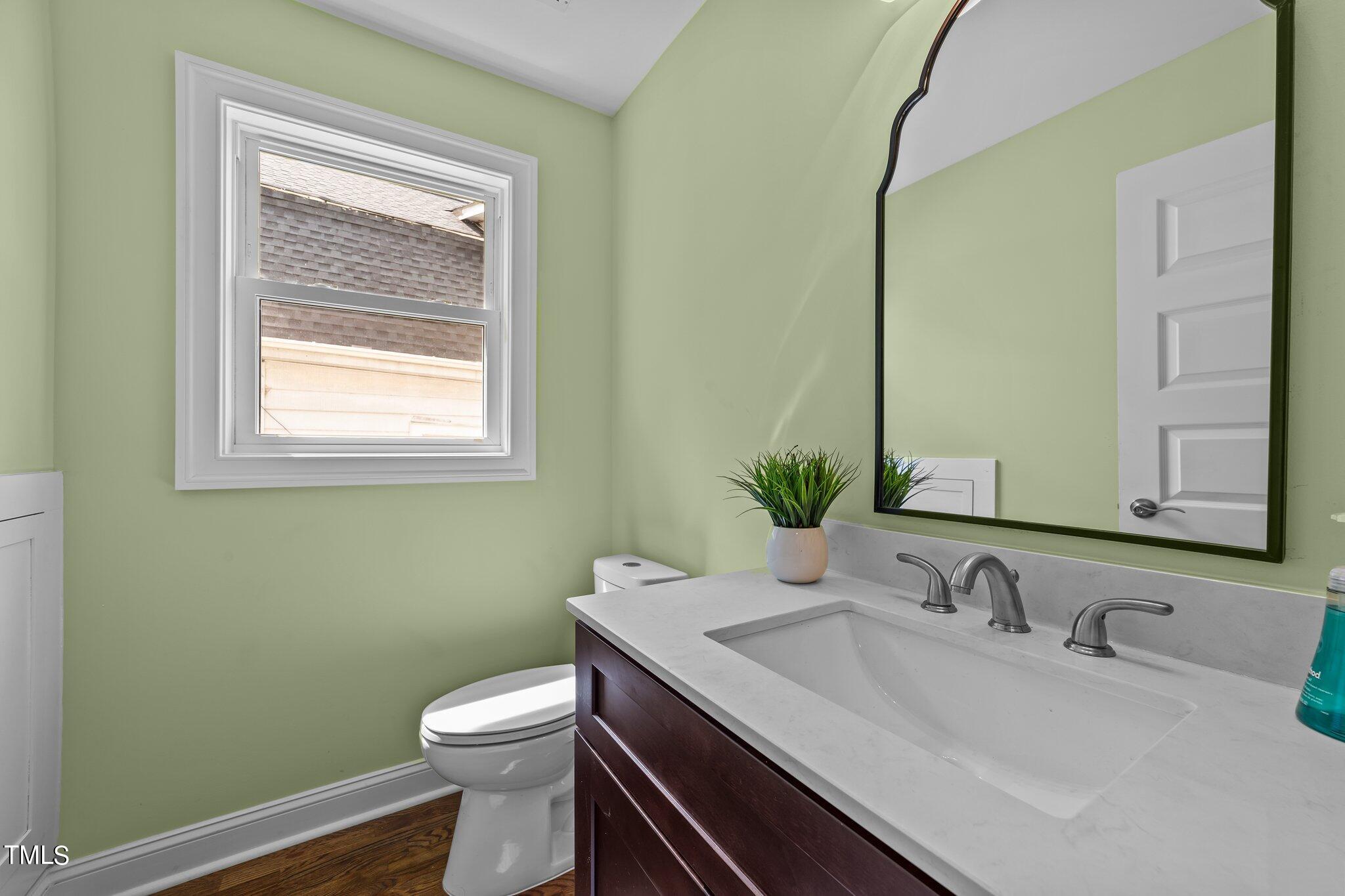 605 Quarry Street Property Photo 13