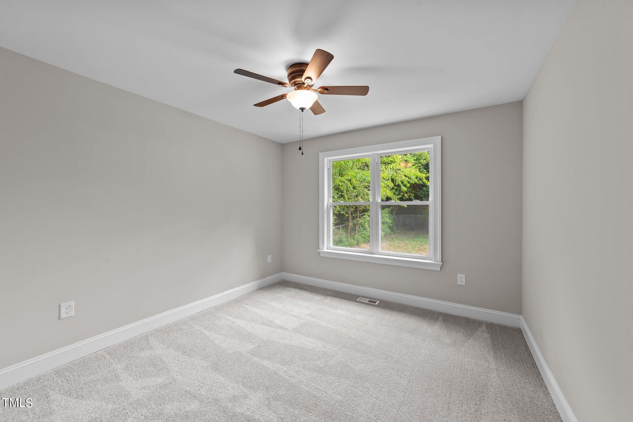 605 Quarry Street Property Photo 17