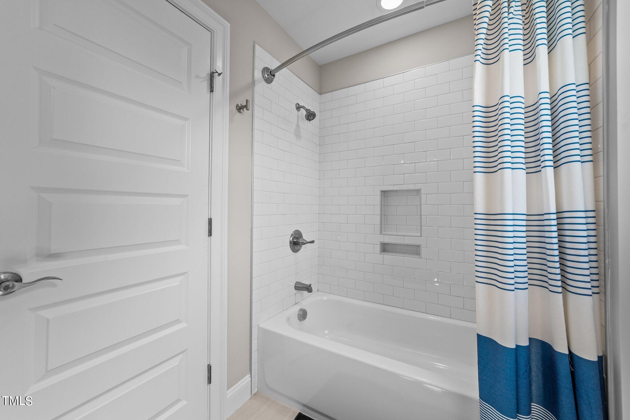 605 Quarry Street Property Photo 27