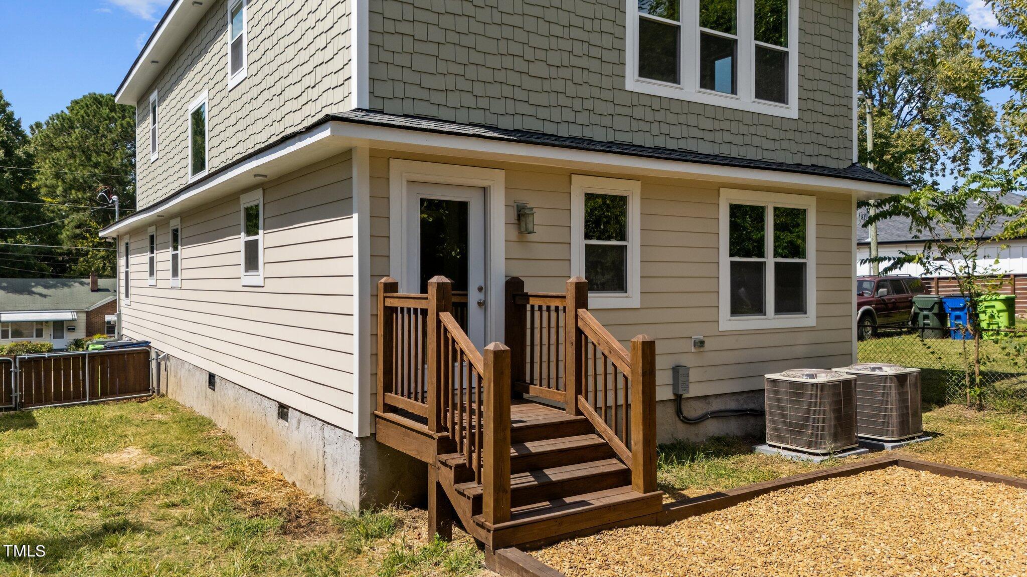 605 Quarry Street Property Photo 47