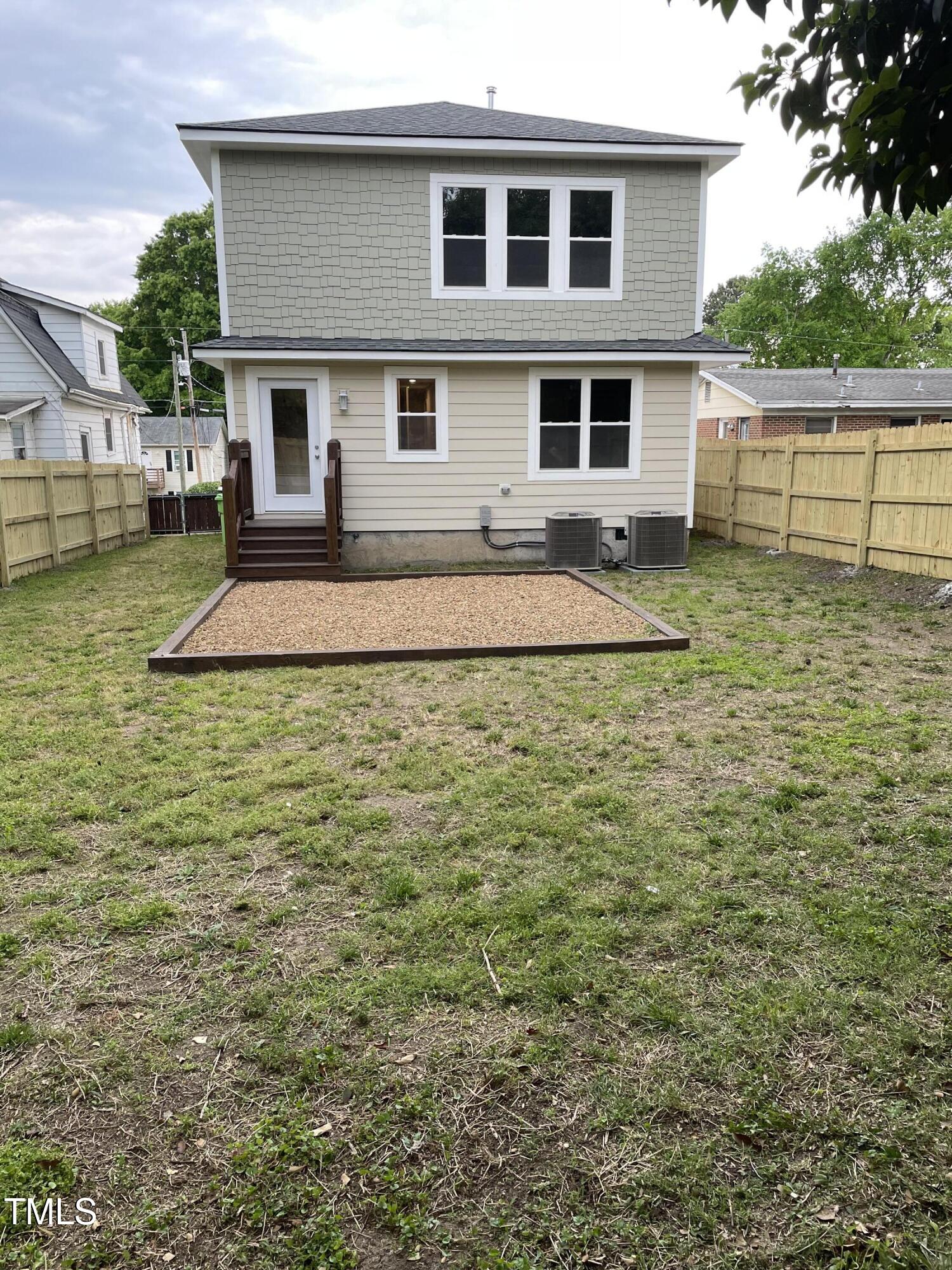 605 Quarry Street Property Photo 54