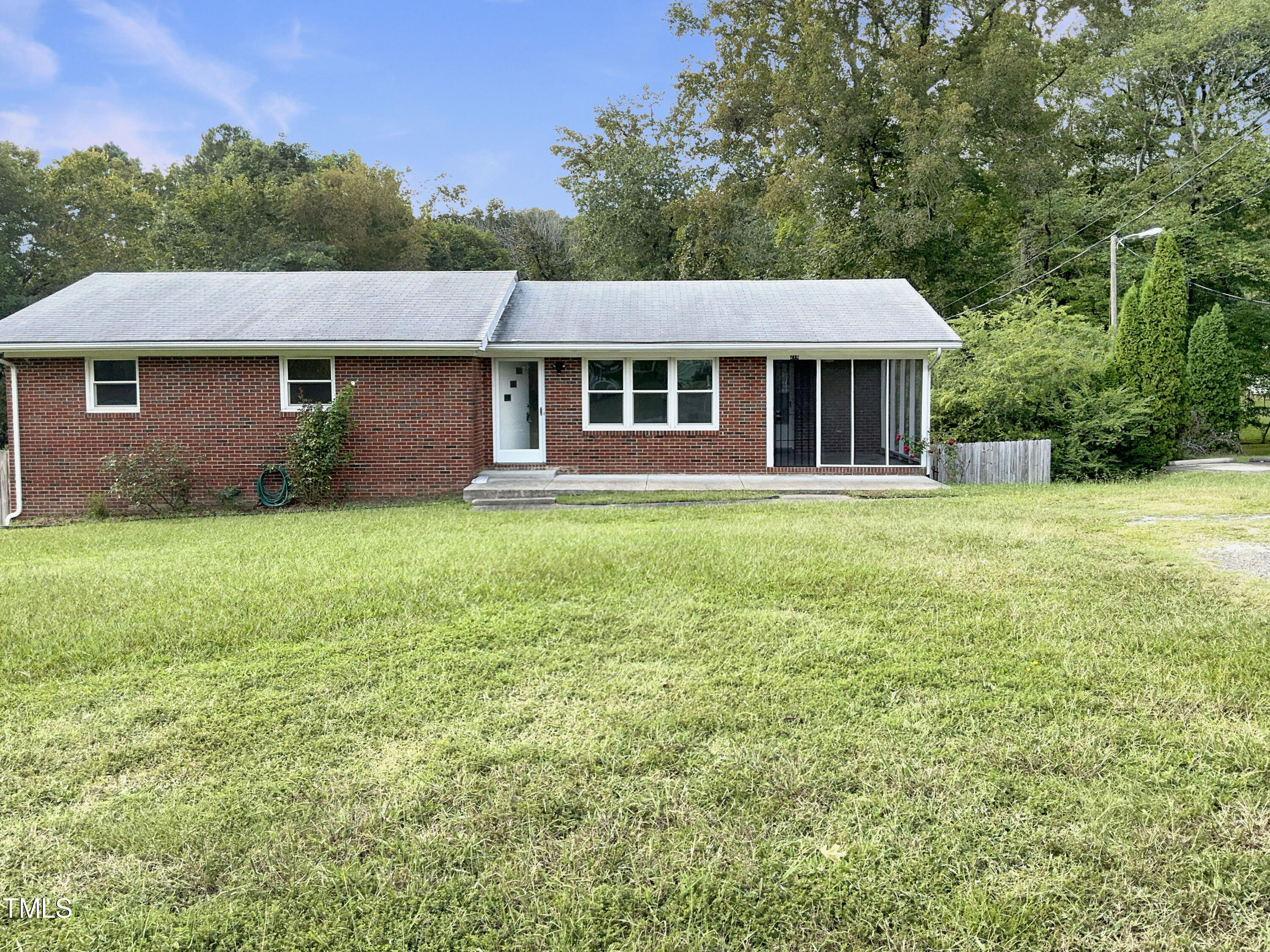 214 S Joyland Street Property Photo 1