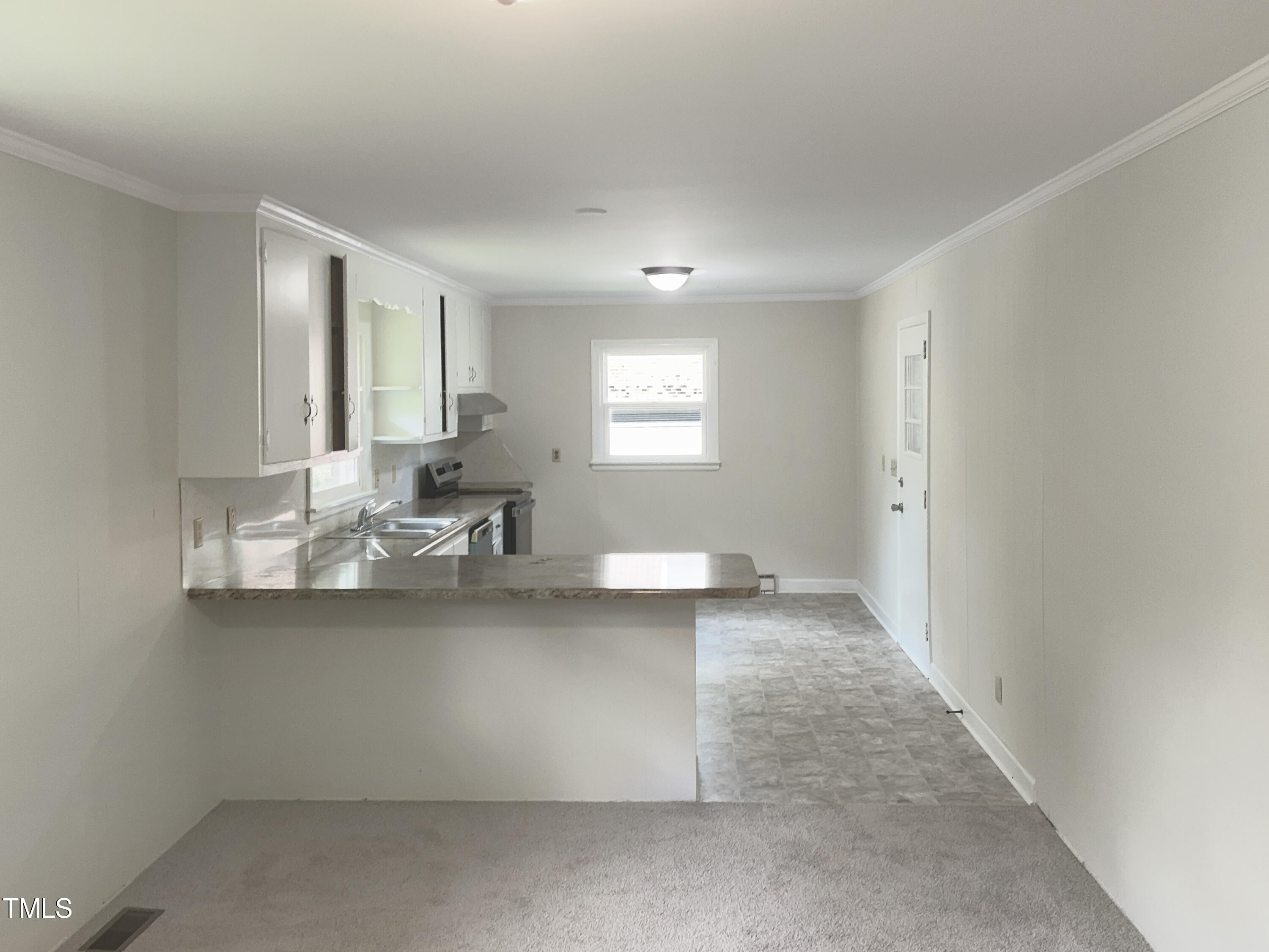 214 S Joyland Street Property Photo 11
