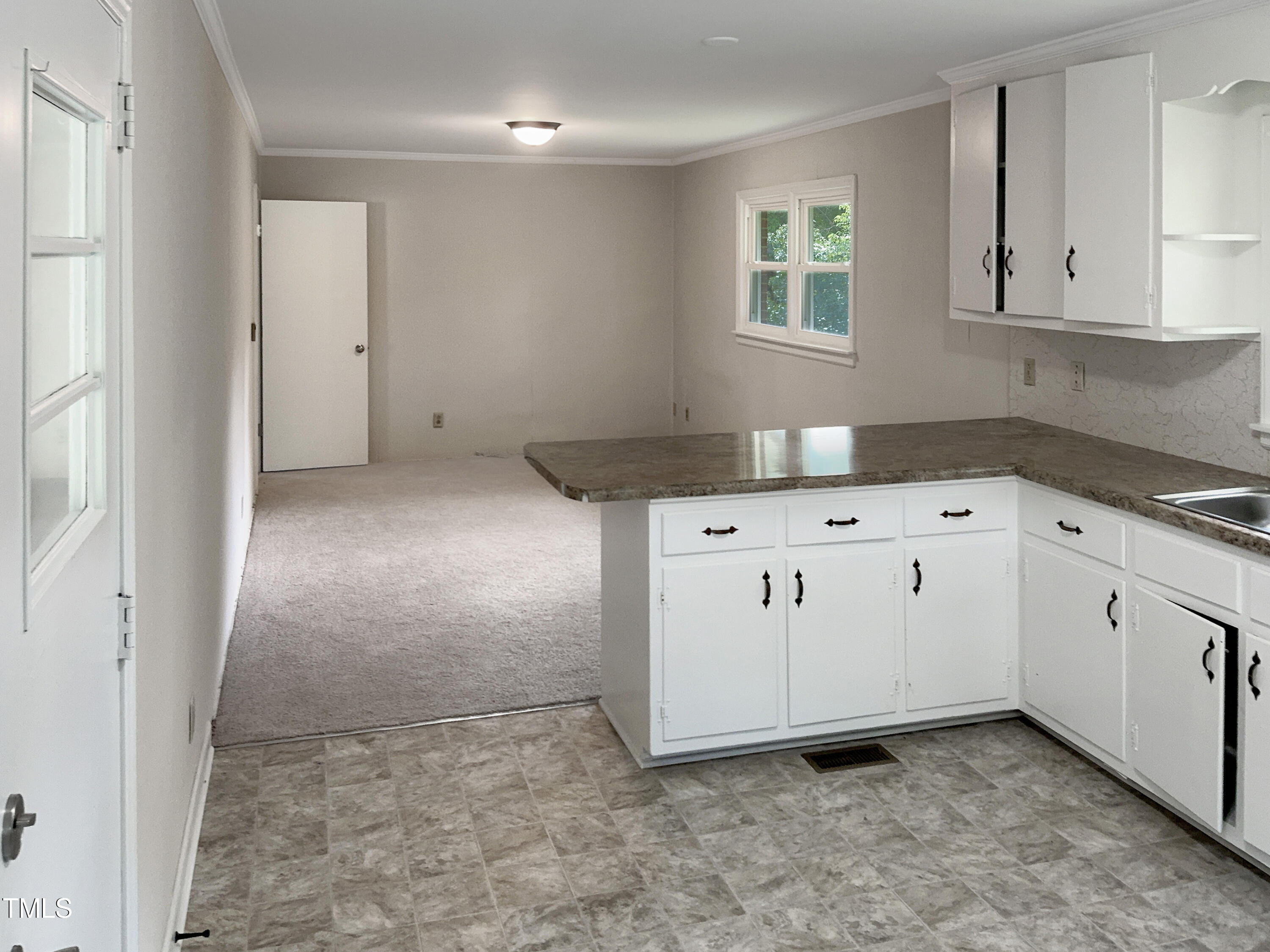 214 S Joyland Street Property Photo 12