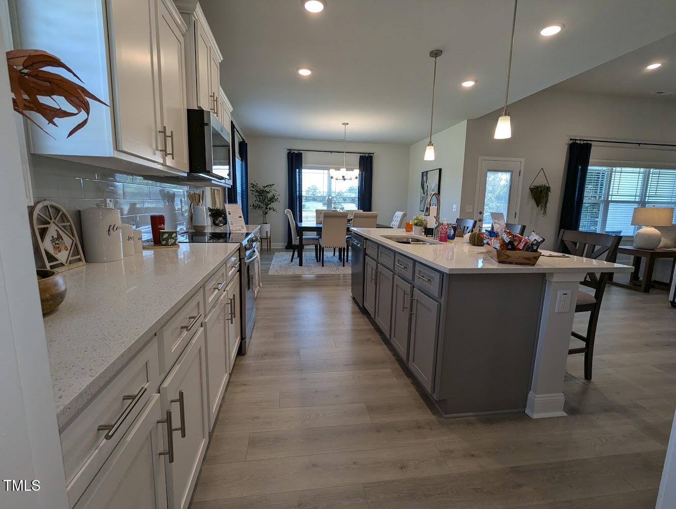 1491 Pecan Drive Model Home Property Photo 7