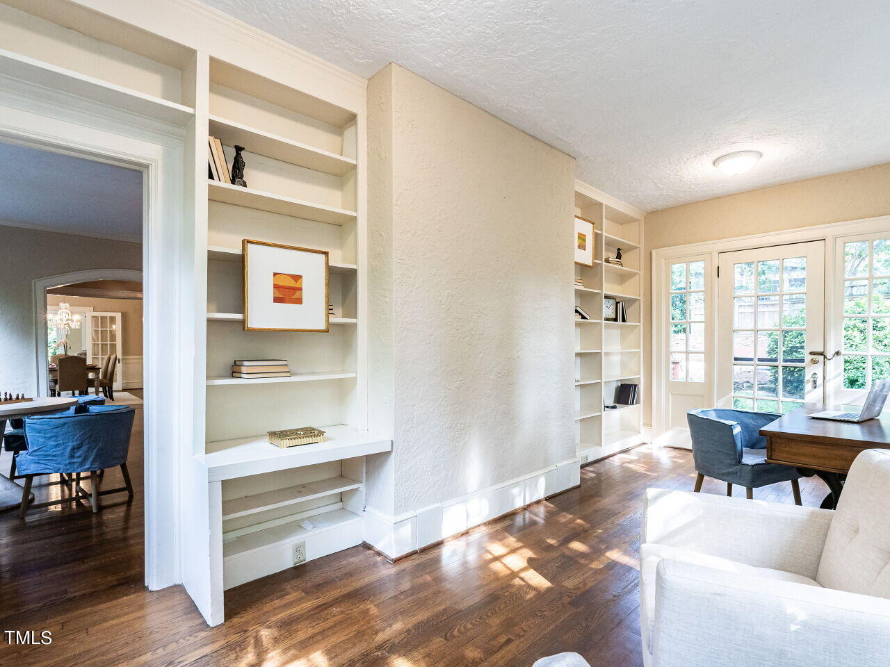 2501 Kenmore Drive Property Photo 11