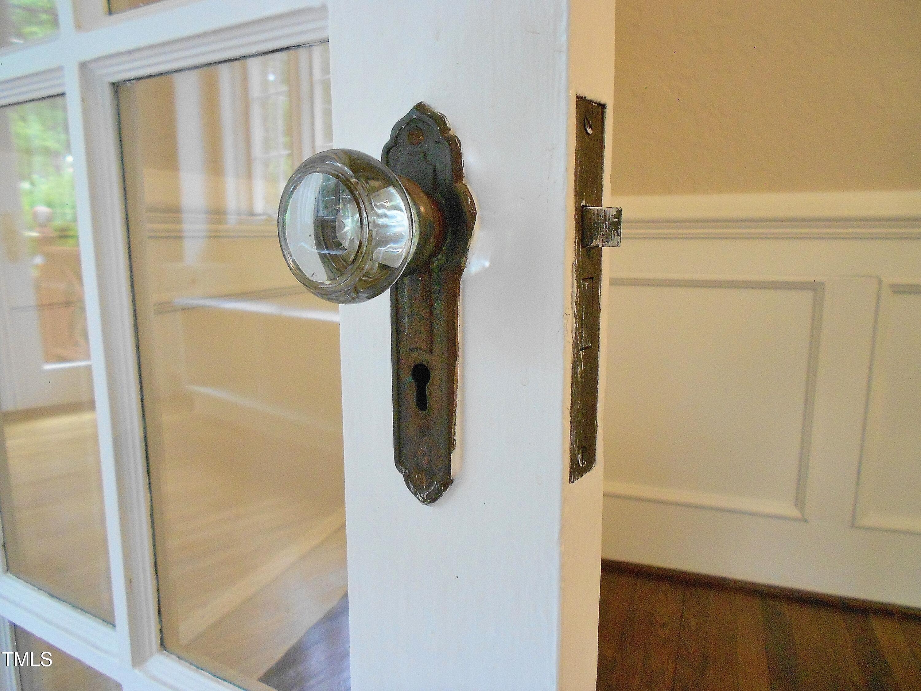 2501 Kenmore Drive Property Photo 14
