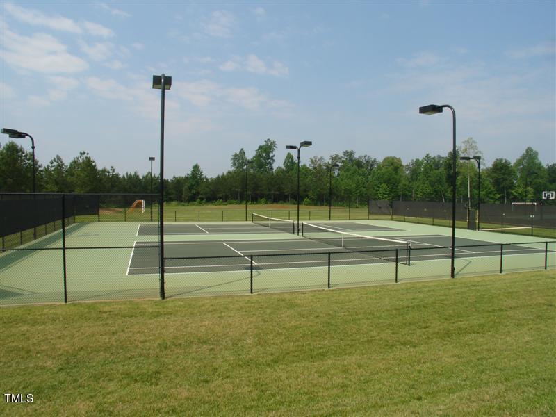 95 Old Hickory Property Photo 16