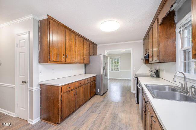 6505 N Roxboro Road Property Photo 11