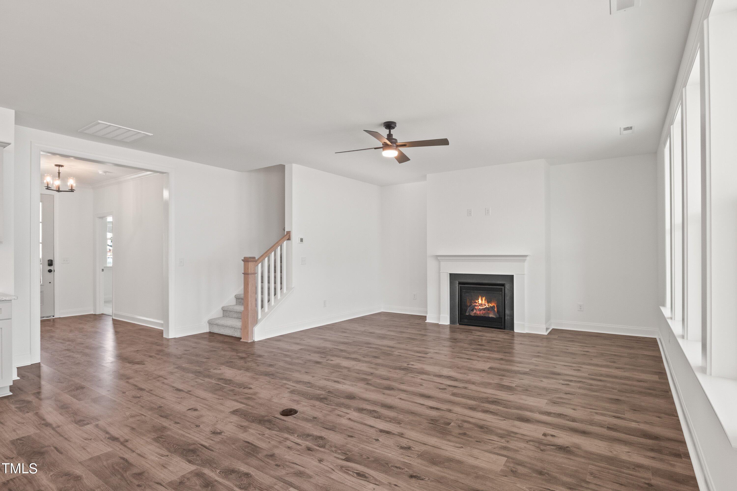 3113 Petrea Court # 38 Property Photo 5