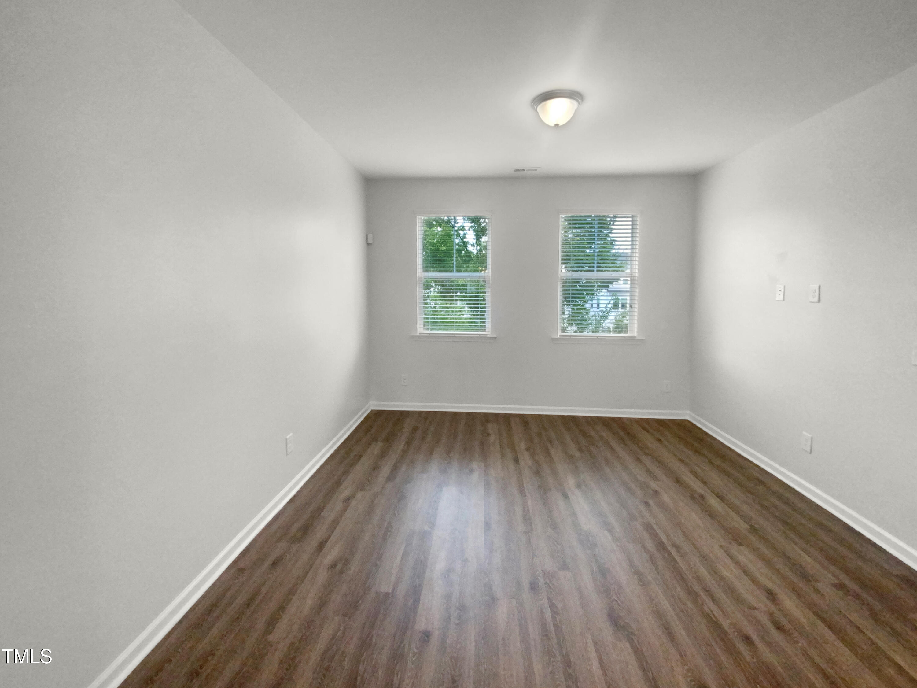 6631 Perry Creek Road Property Photo 4