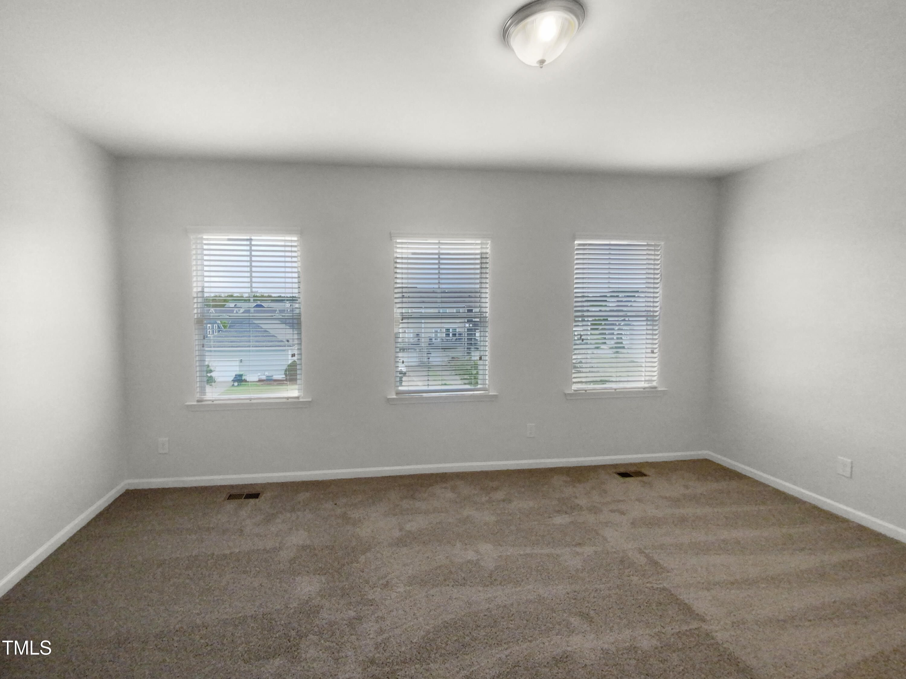 6631 Perry Creek Road Property Photo 13