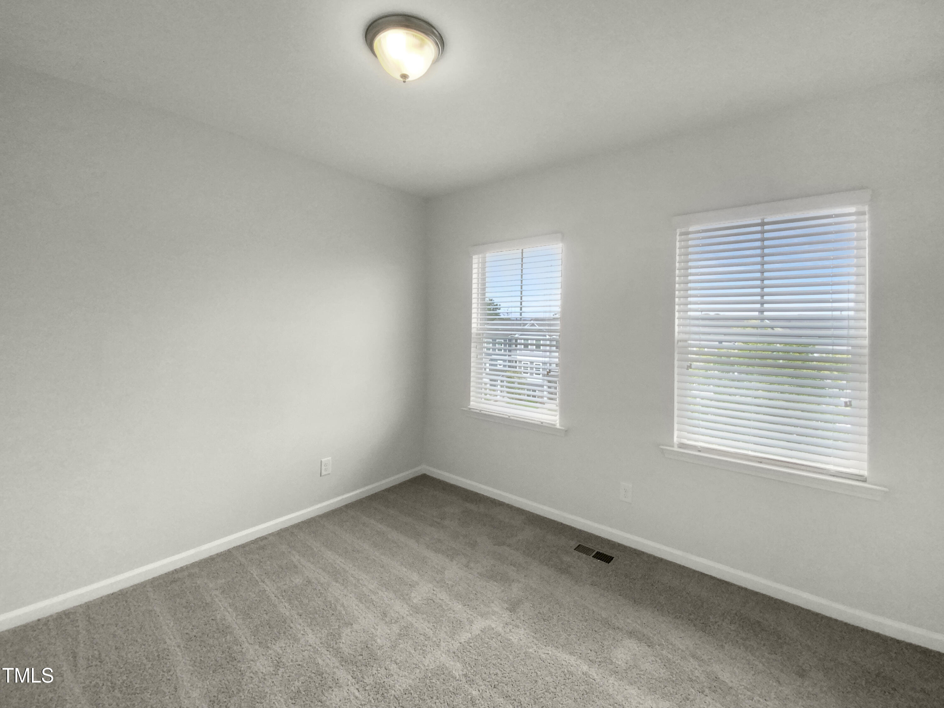 6631 Perry Creek Road Property Photo 15