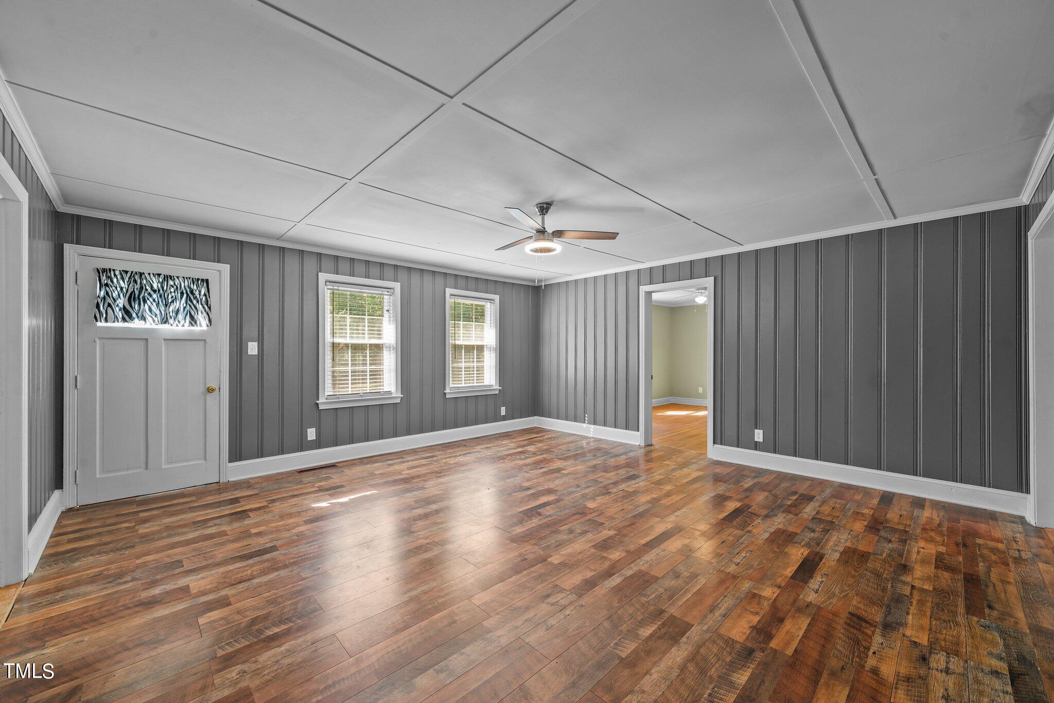 105 Circle Drive Property Photo 5