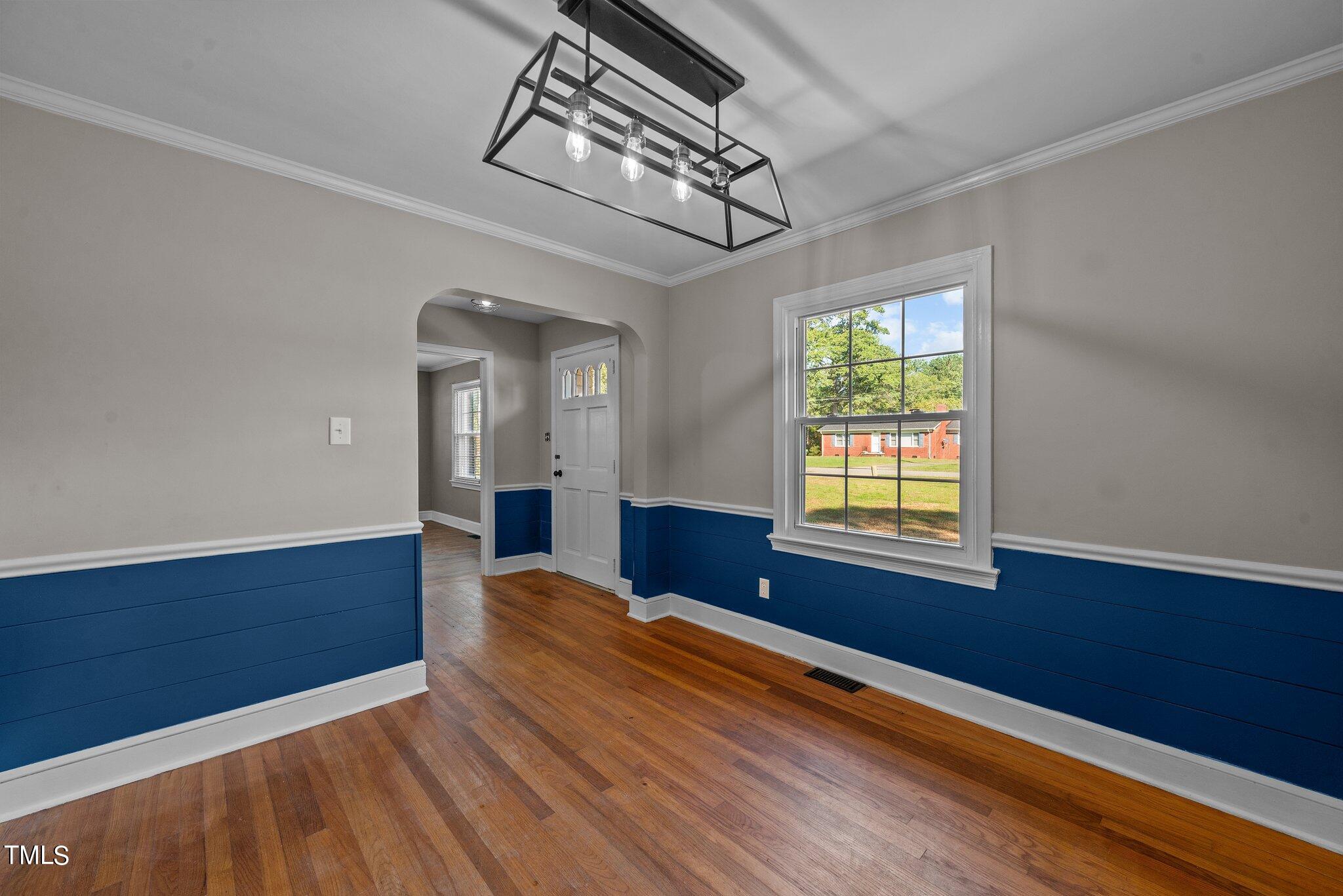 105 Circle Drive Property Photo 8