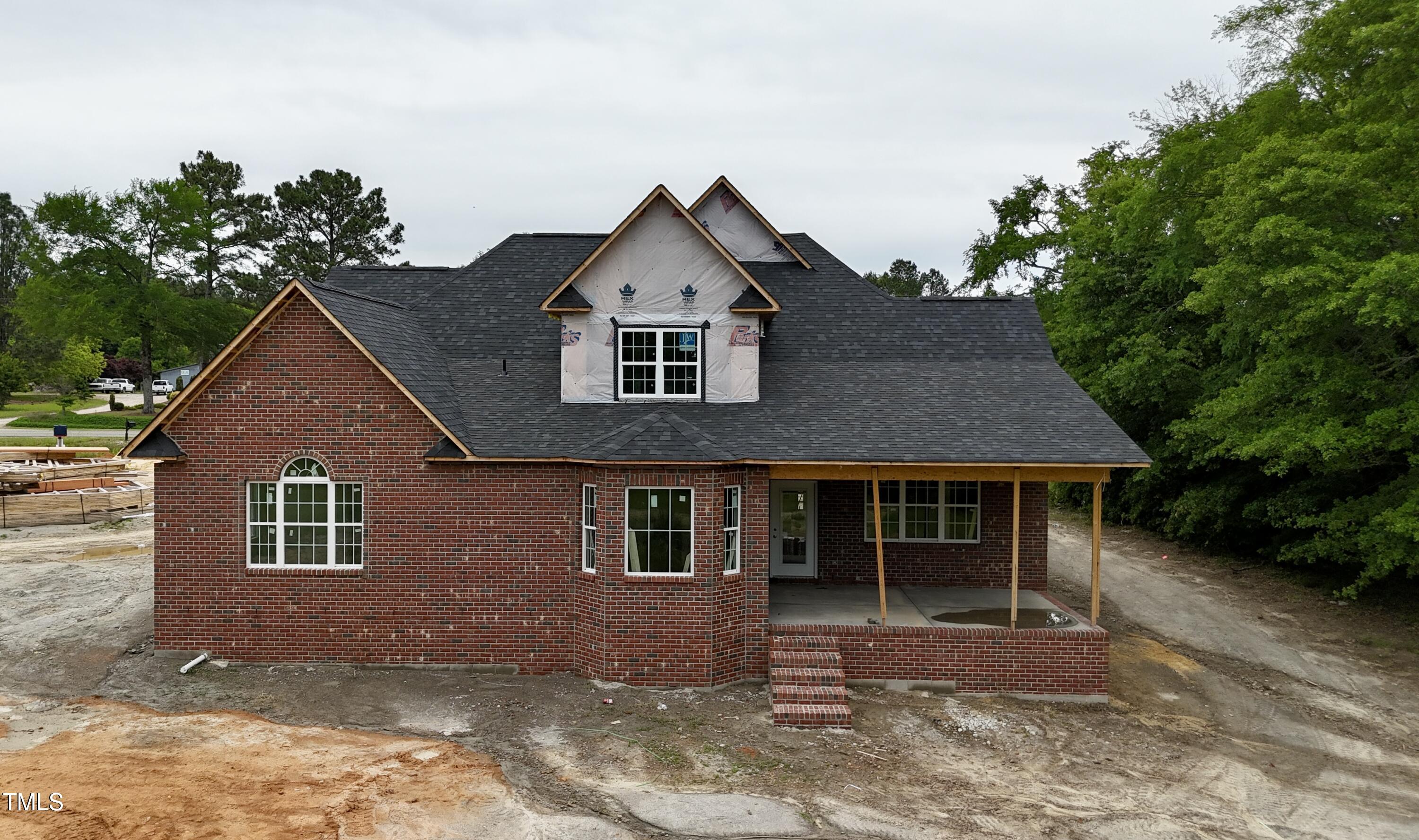 6352 River Road Property Photo 3