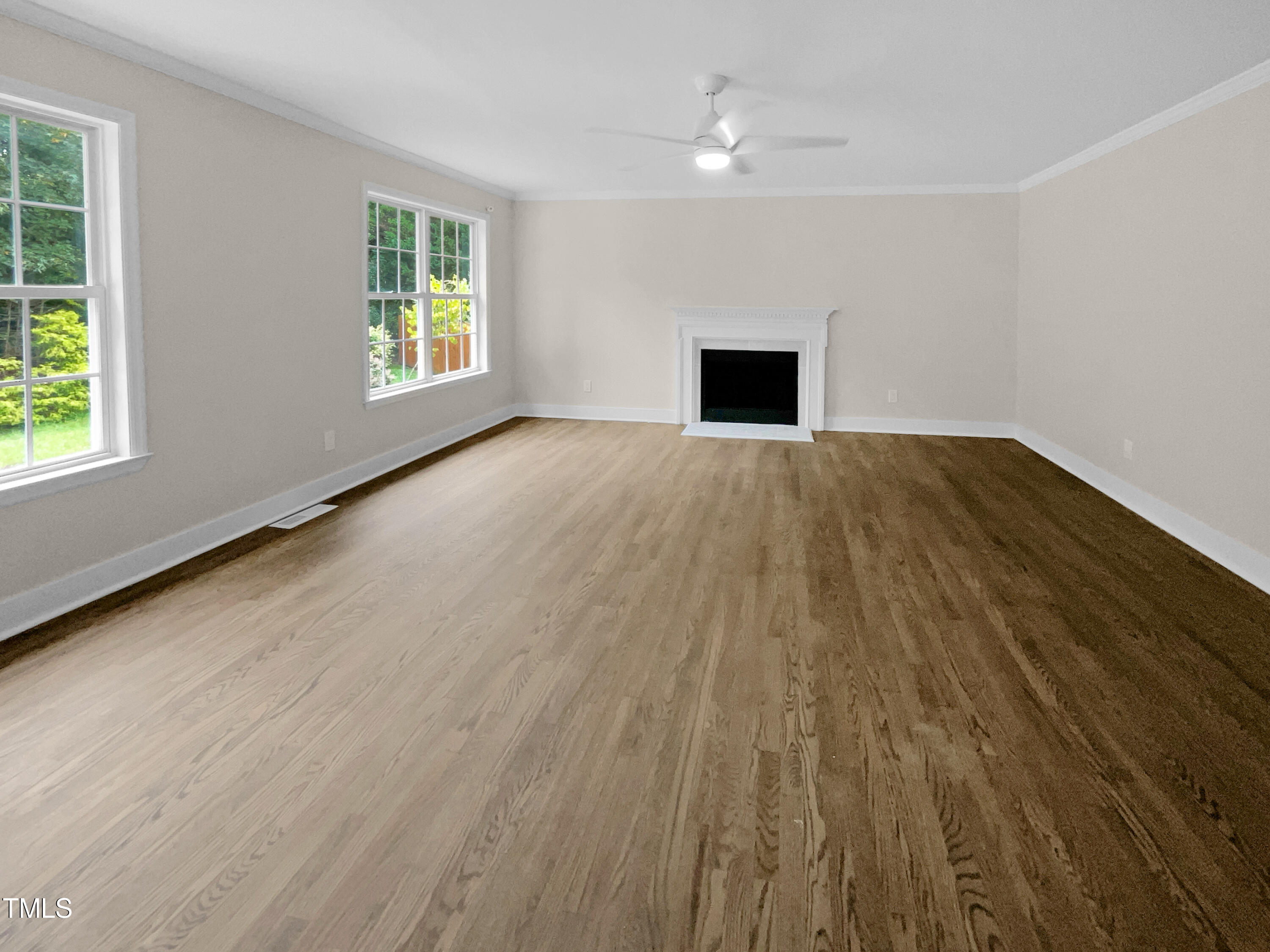 2200 Wild Apple Court Property Photo 4
