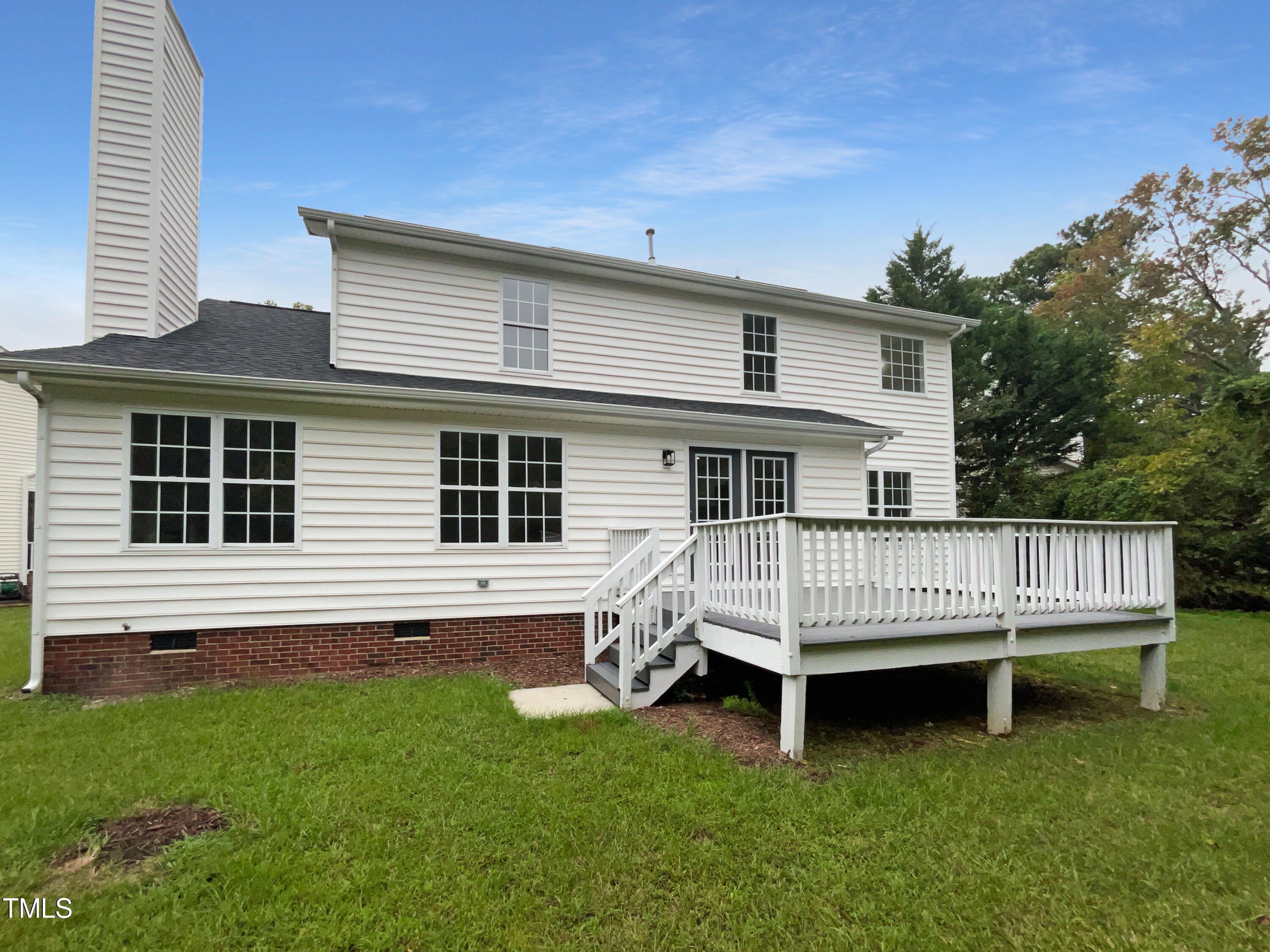 2200 Wild Apple Court Property Photo 6