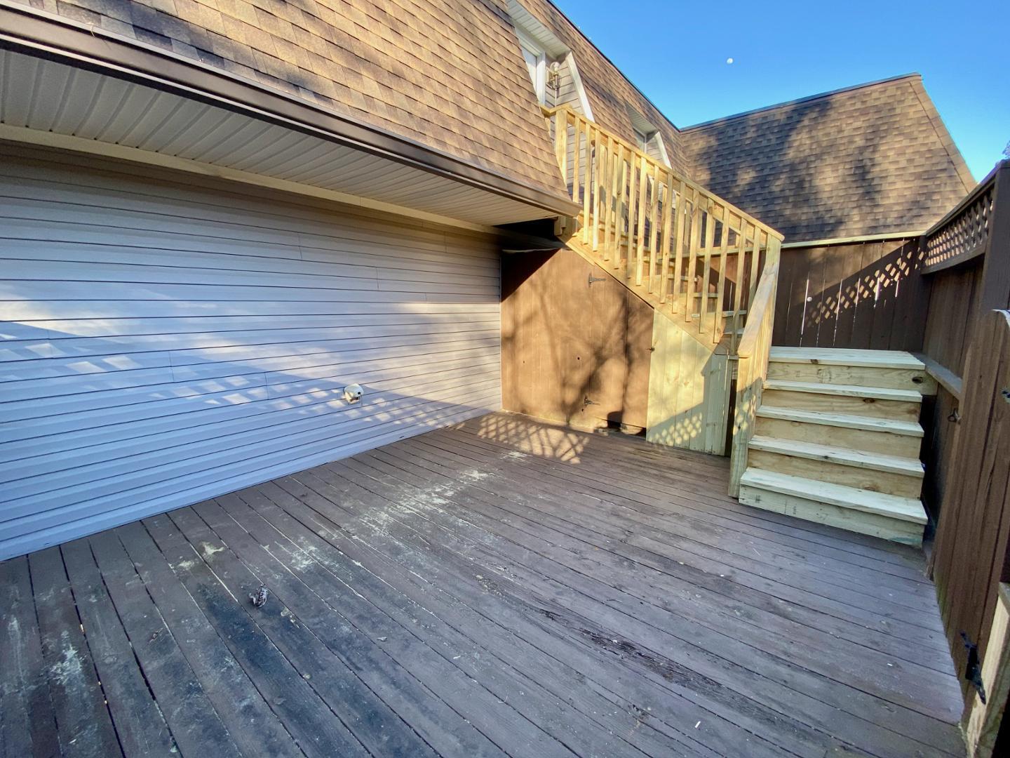 207 Summerwalk Circle Property Photo 2