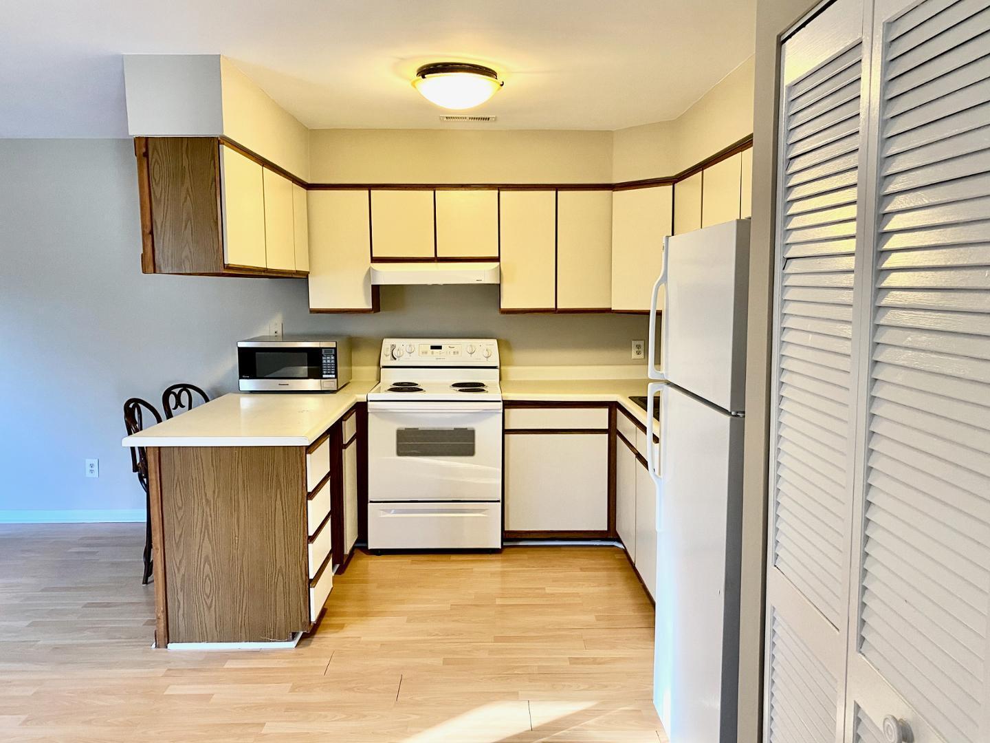 207 Summerwalk Circle Property Photo 8