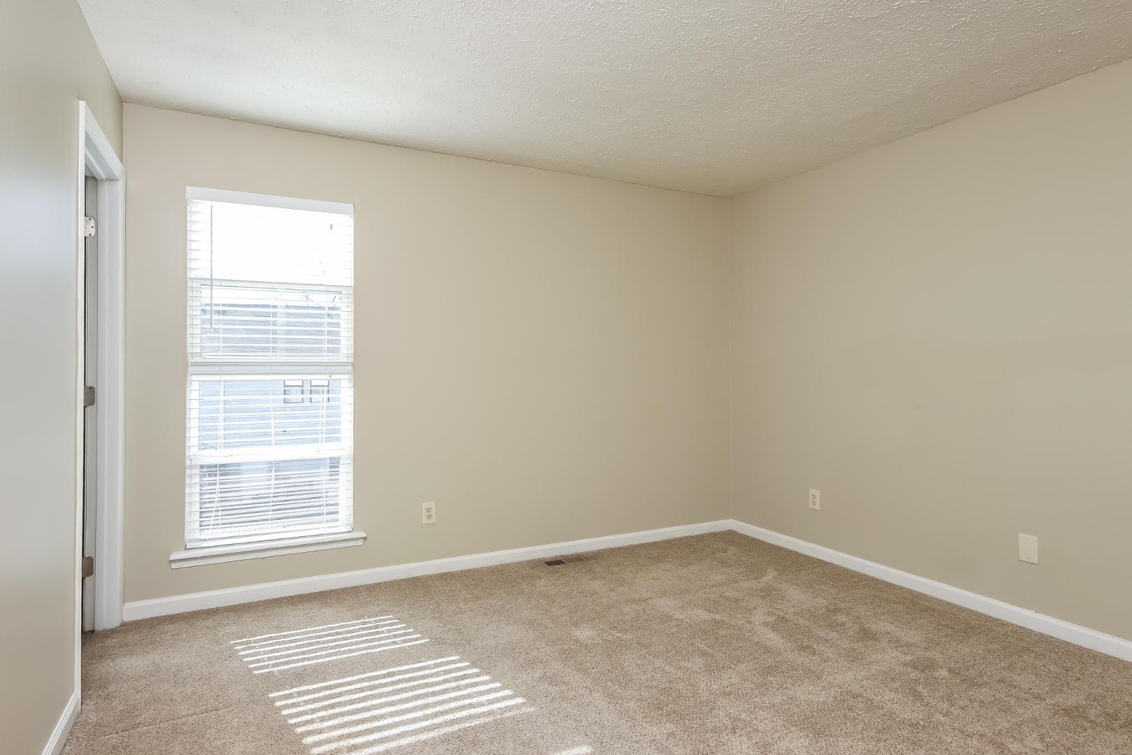 8205 Wynewood Court Property Photo 11