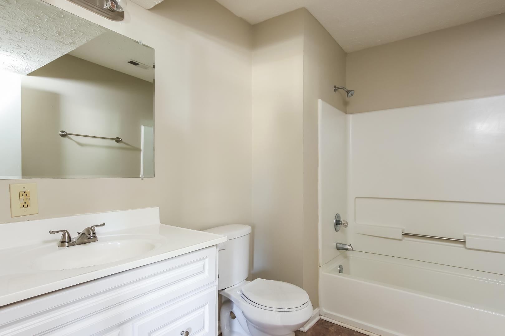 8205 Wynewood Court Property Photo 17