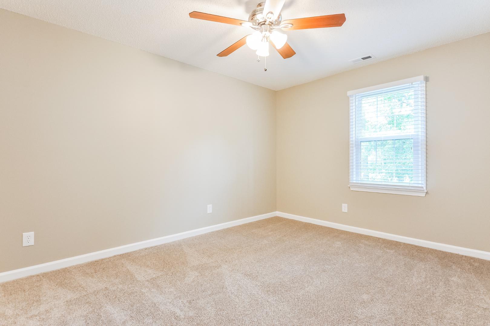501 Hunters Ridge Drive Property Photo 8