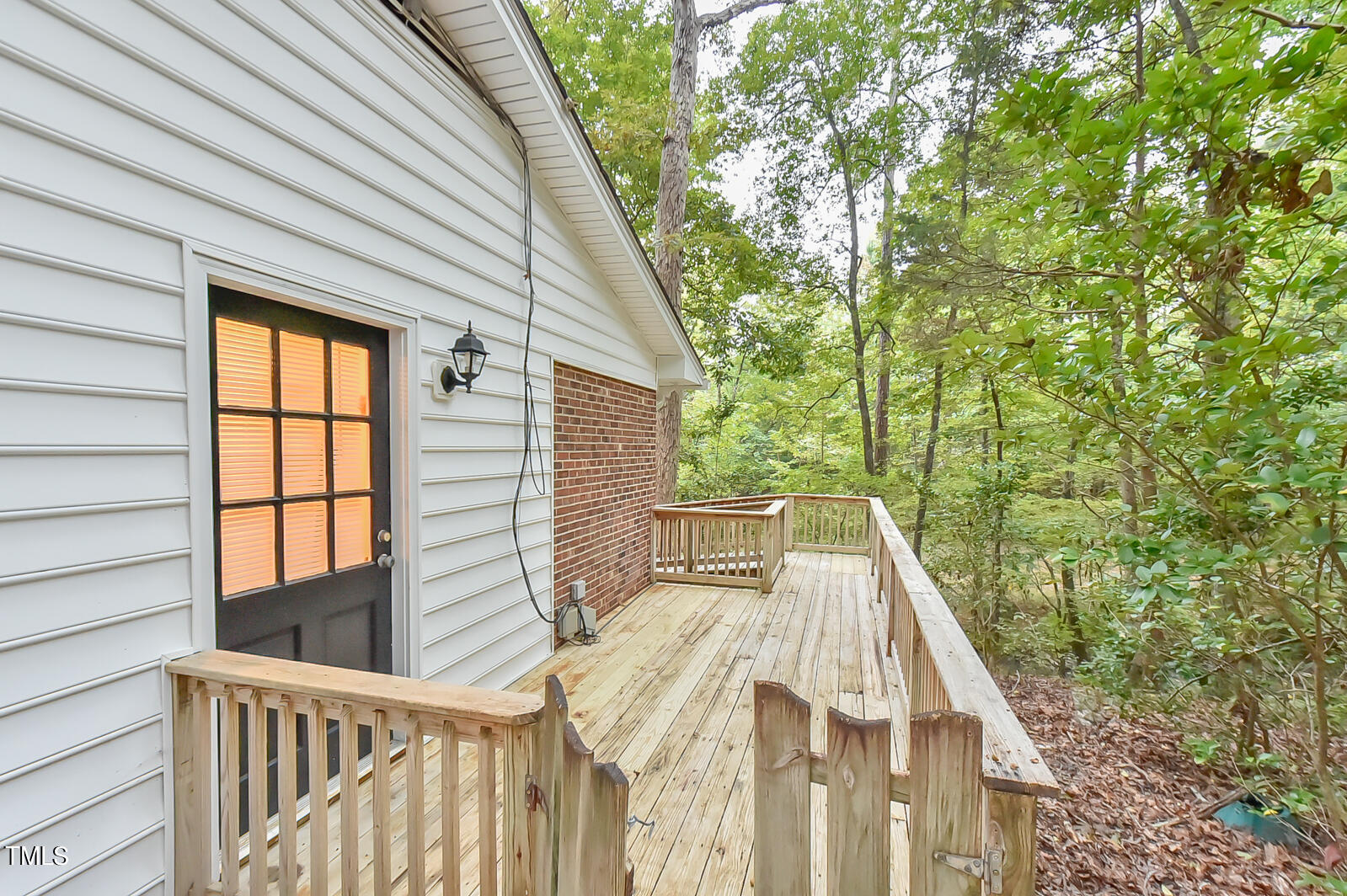 128 Dixie Drive Property Photo 9