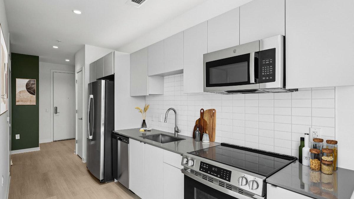620 Foster Street Property Photo 10