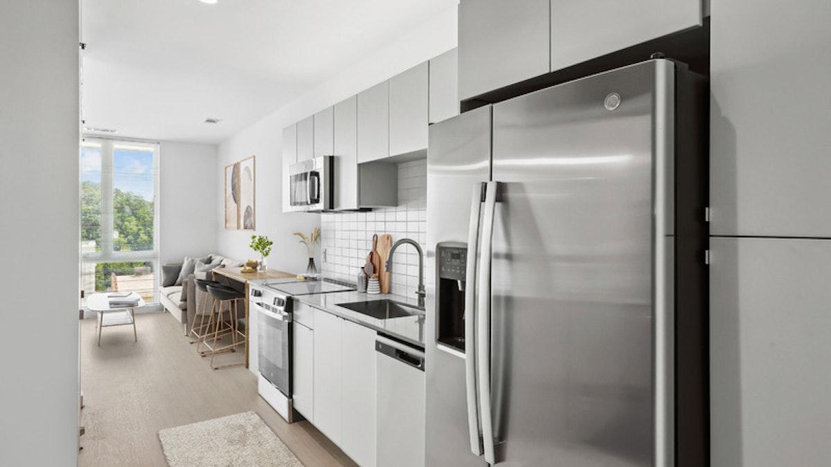 620 Foster Street Property Photo 11