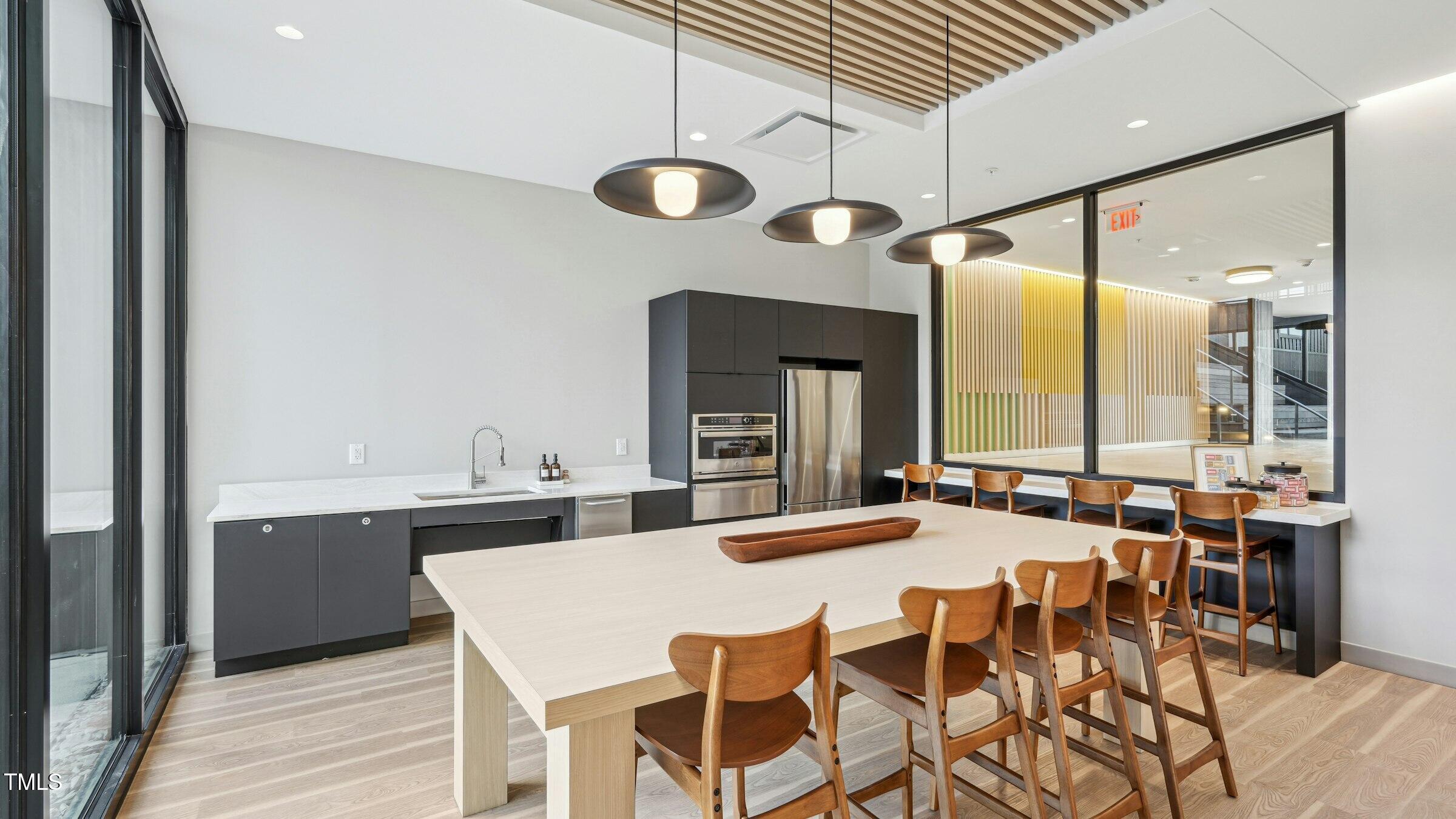 620 Foster Street Property Photo 16
