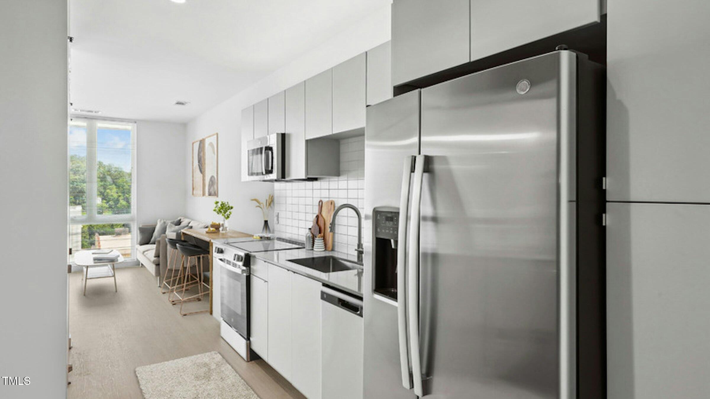 620 Foster Street Property Photo 4