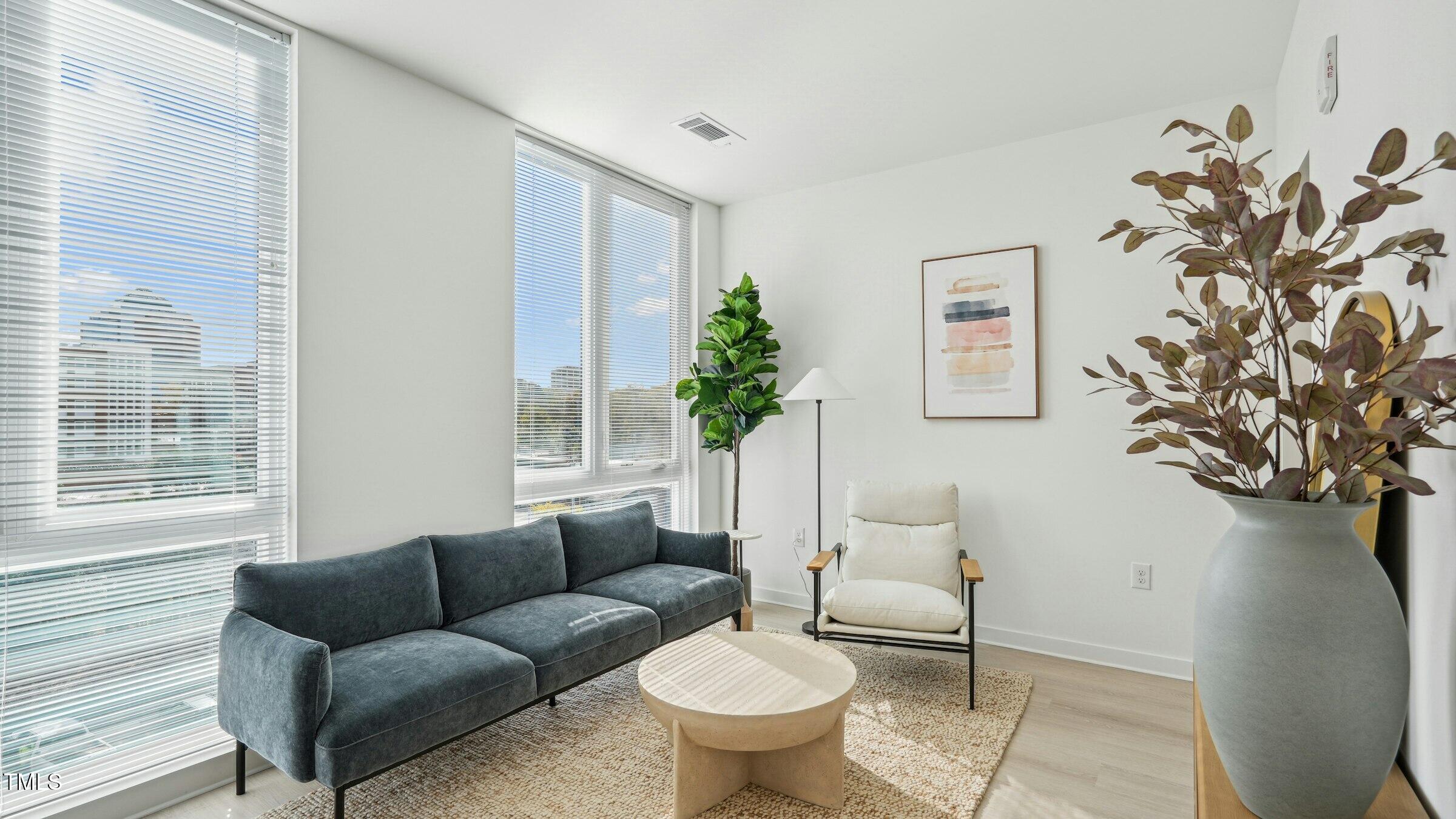 620 Foster Street Property Photo 15