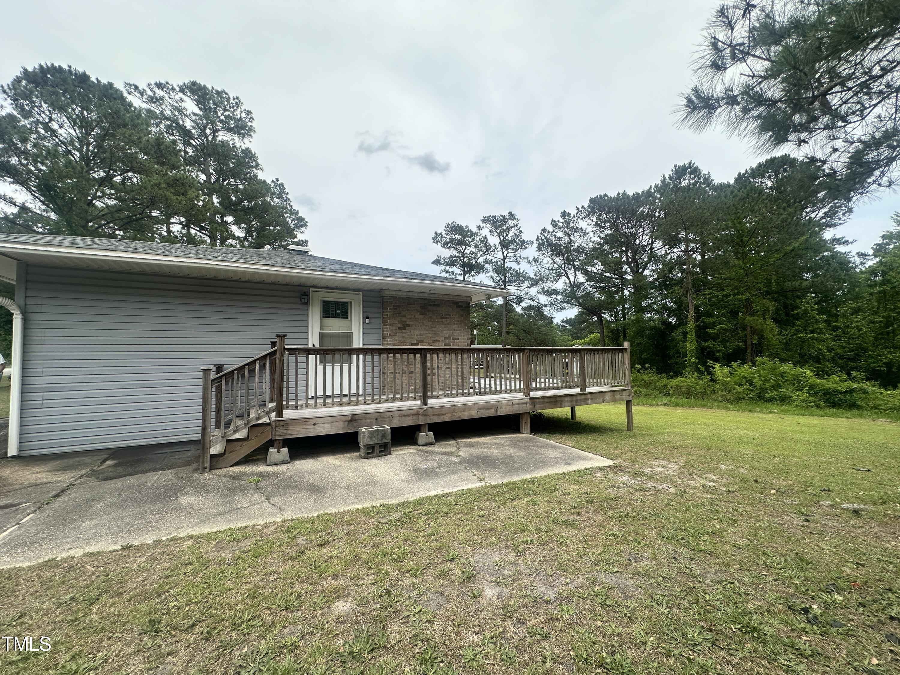 609 & 633 Saint Johns Church Road Property Photo 12