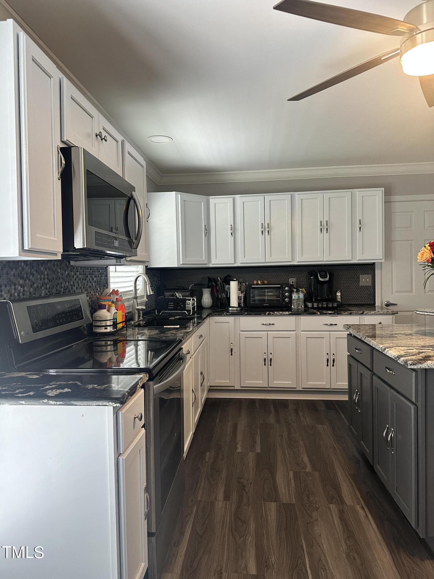 609 & 633 Saint Johns Church Road Property Photo 13