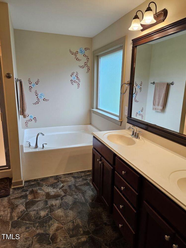 95 Crownside Drive Property Photo 13