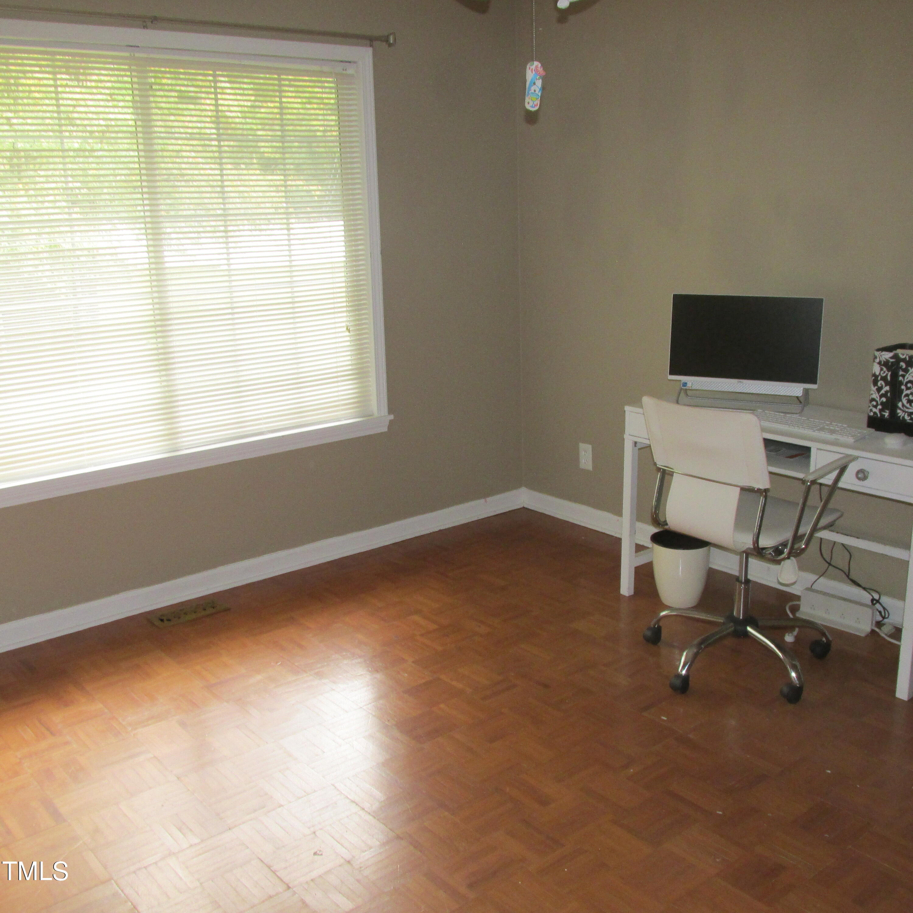 5715 Sky Lane Drive Property Photo 16
