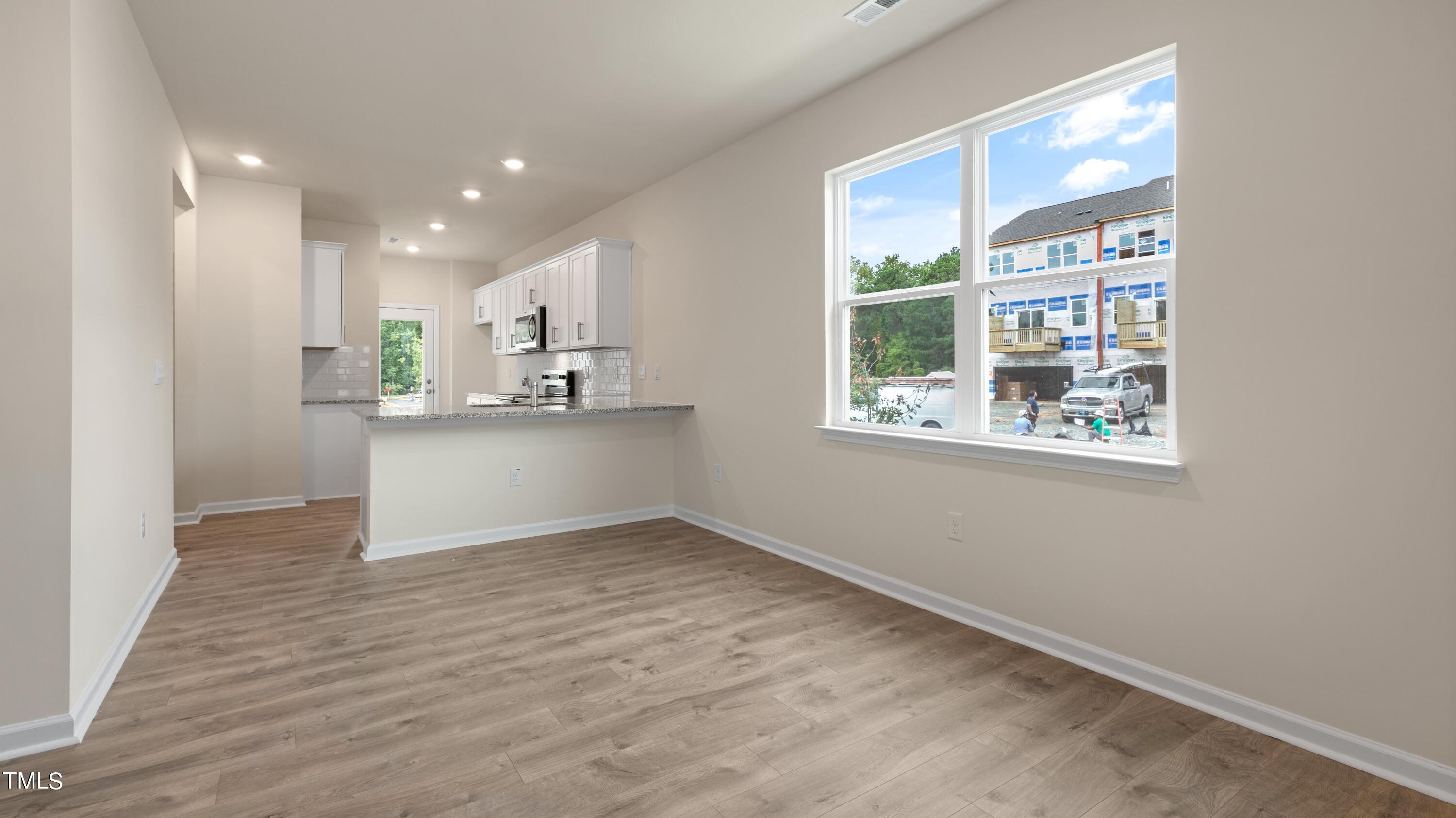 1320 Jasmine View Way Property Photo 17