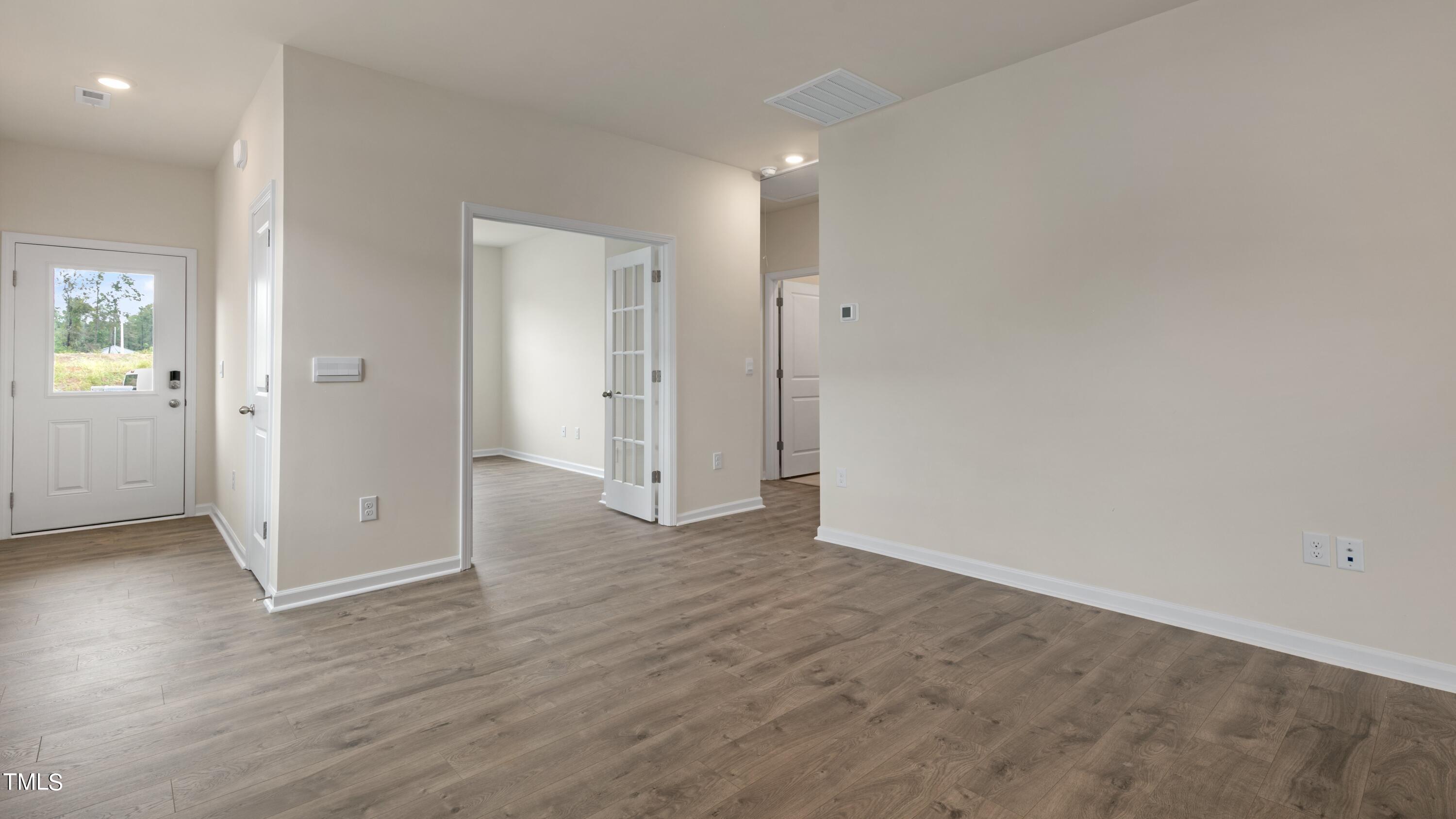 1320 Jasmine View Way Property Photo 18
