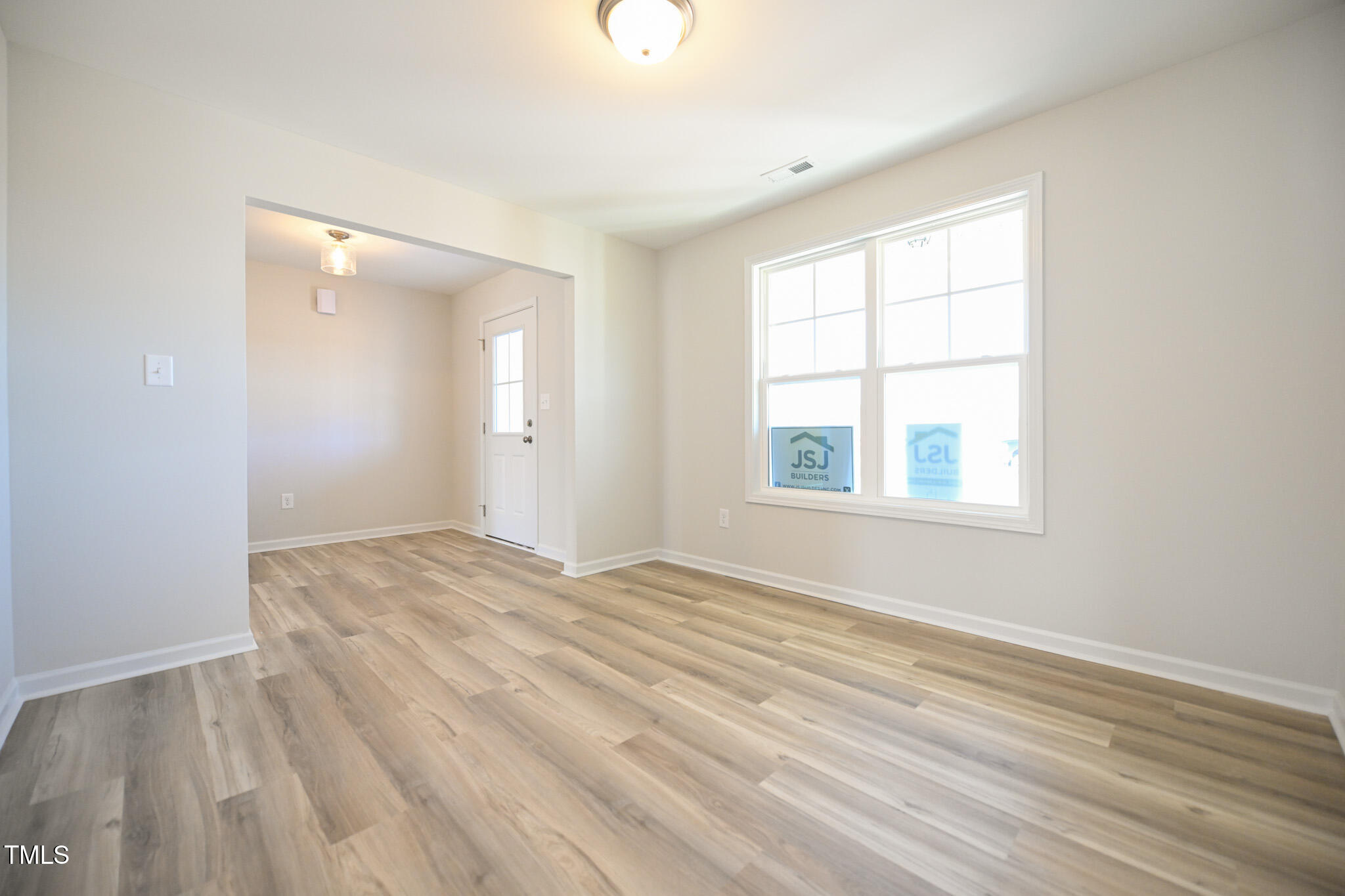 1528 Percheron Path Property Photo 4