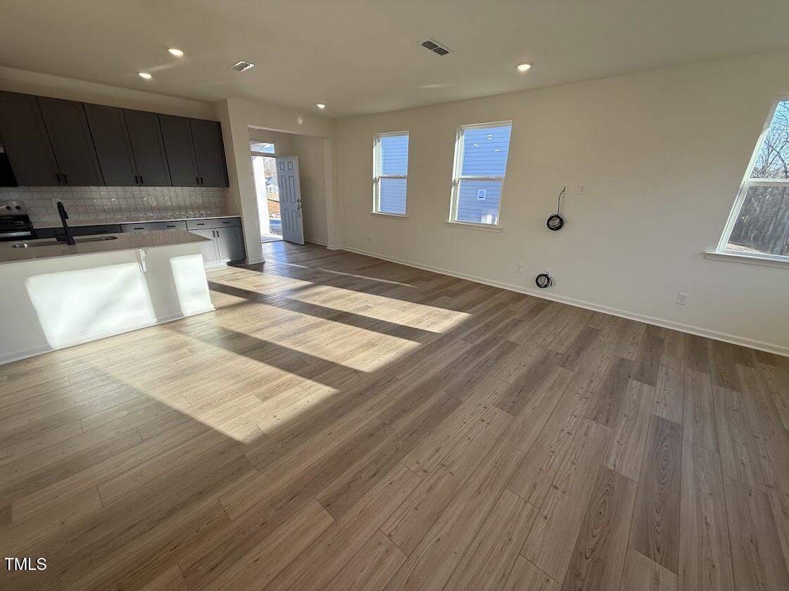 29 Longdale Drive Property Photo 7