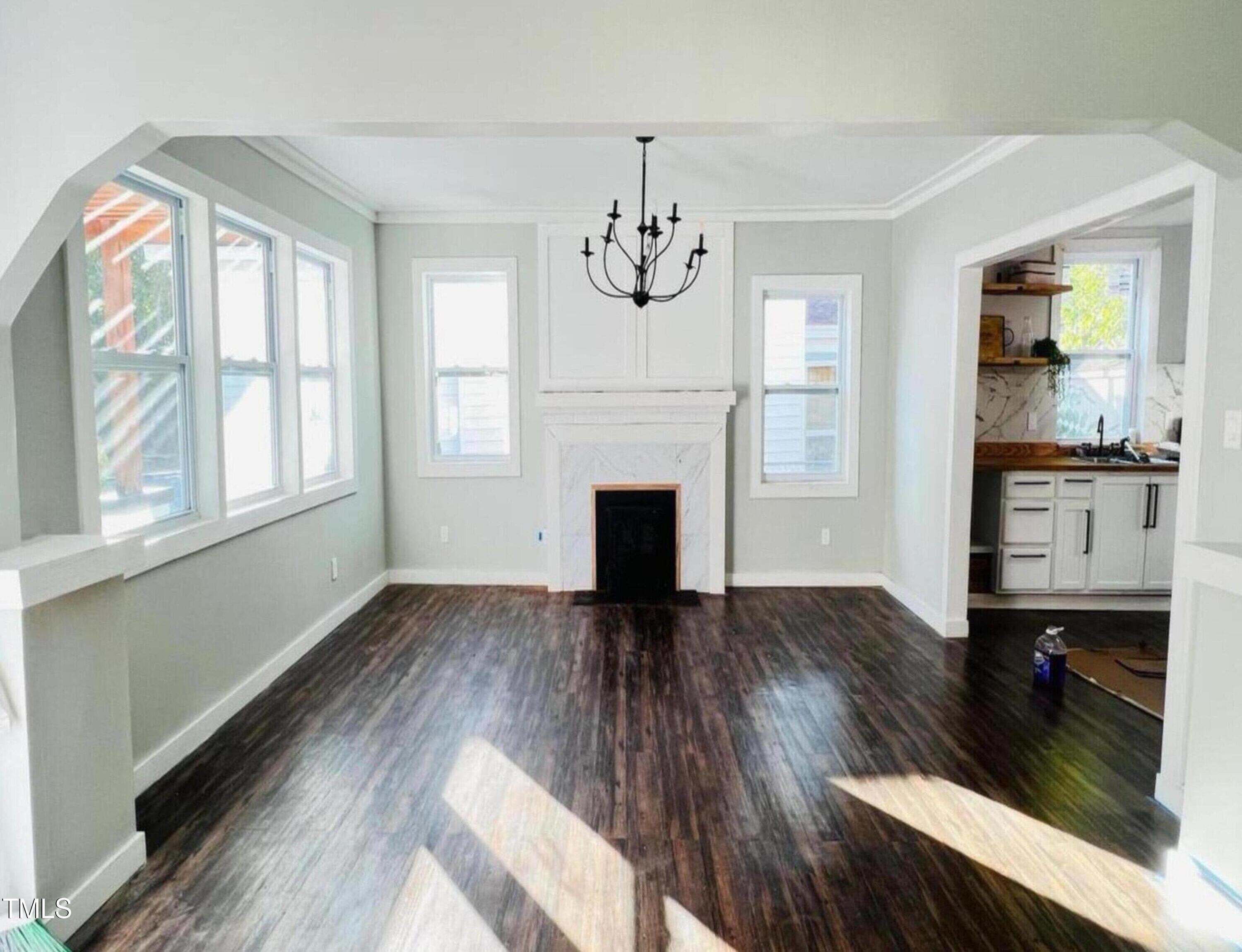 614 Henry Street Property Photo 2