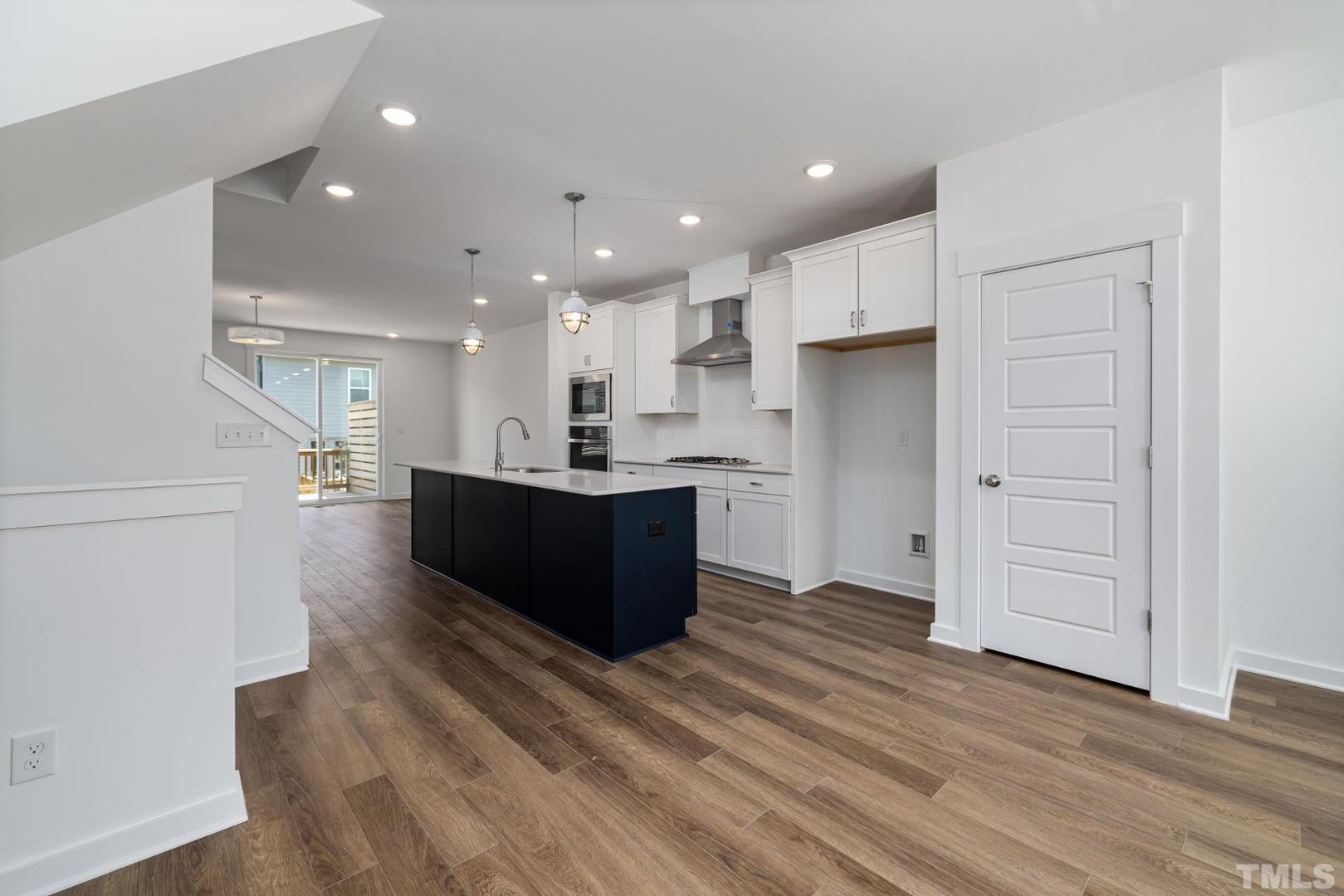 1239 Corkery Ridge Court Property Photo 4