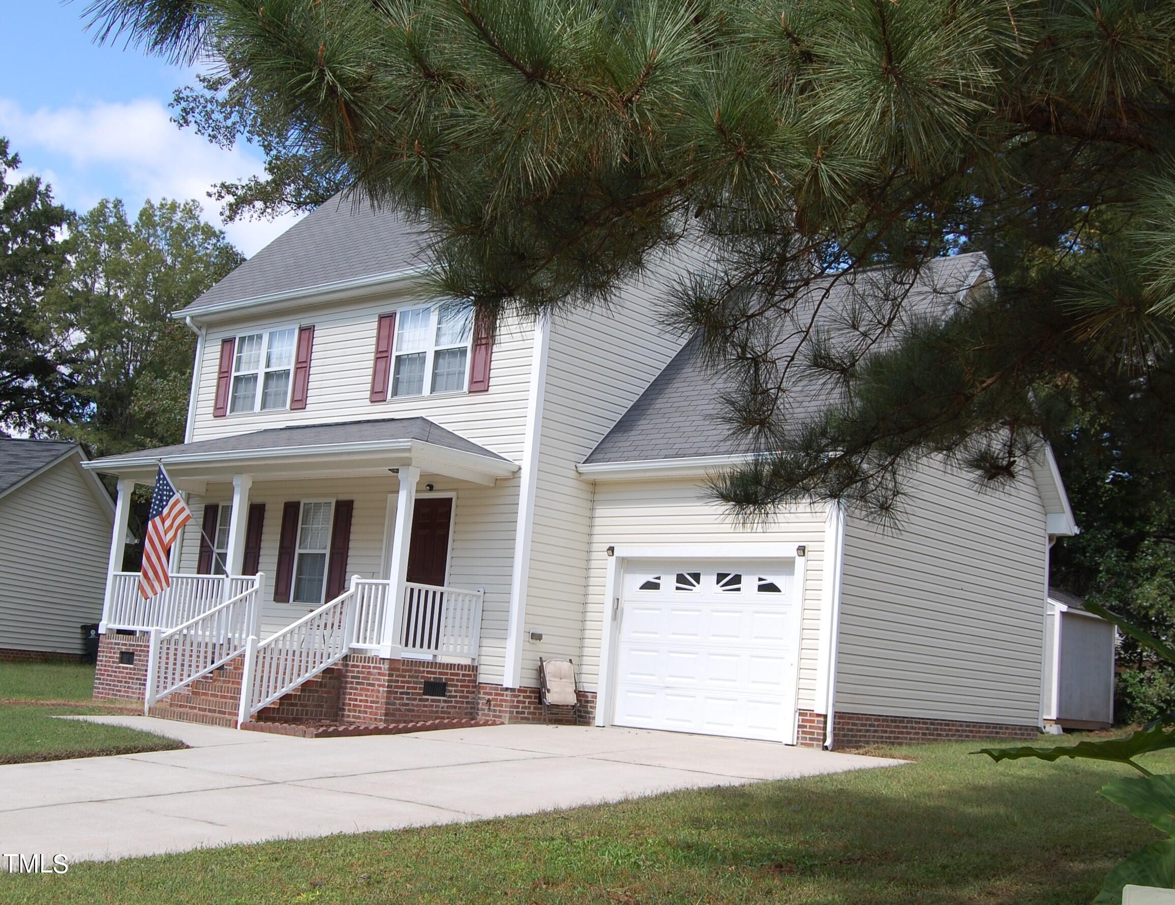 314 Williamsburg Drive Property Photo 1
