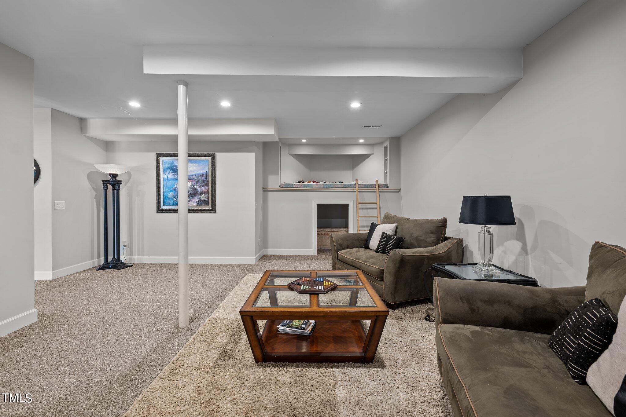 4600 Scottland Drive Property Photo 45