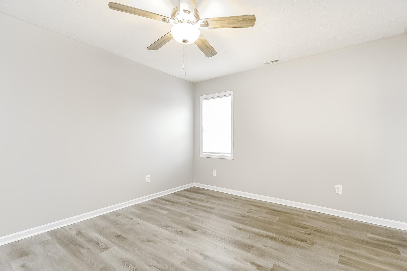 617 Colonial Hills Drive Property Photo 8