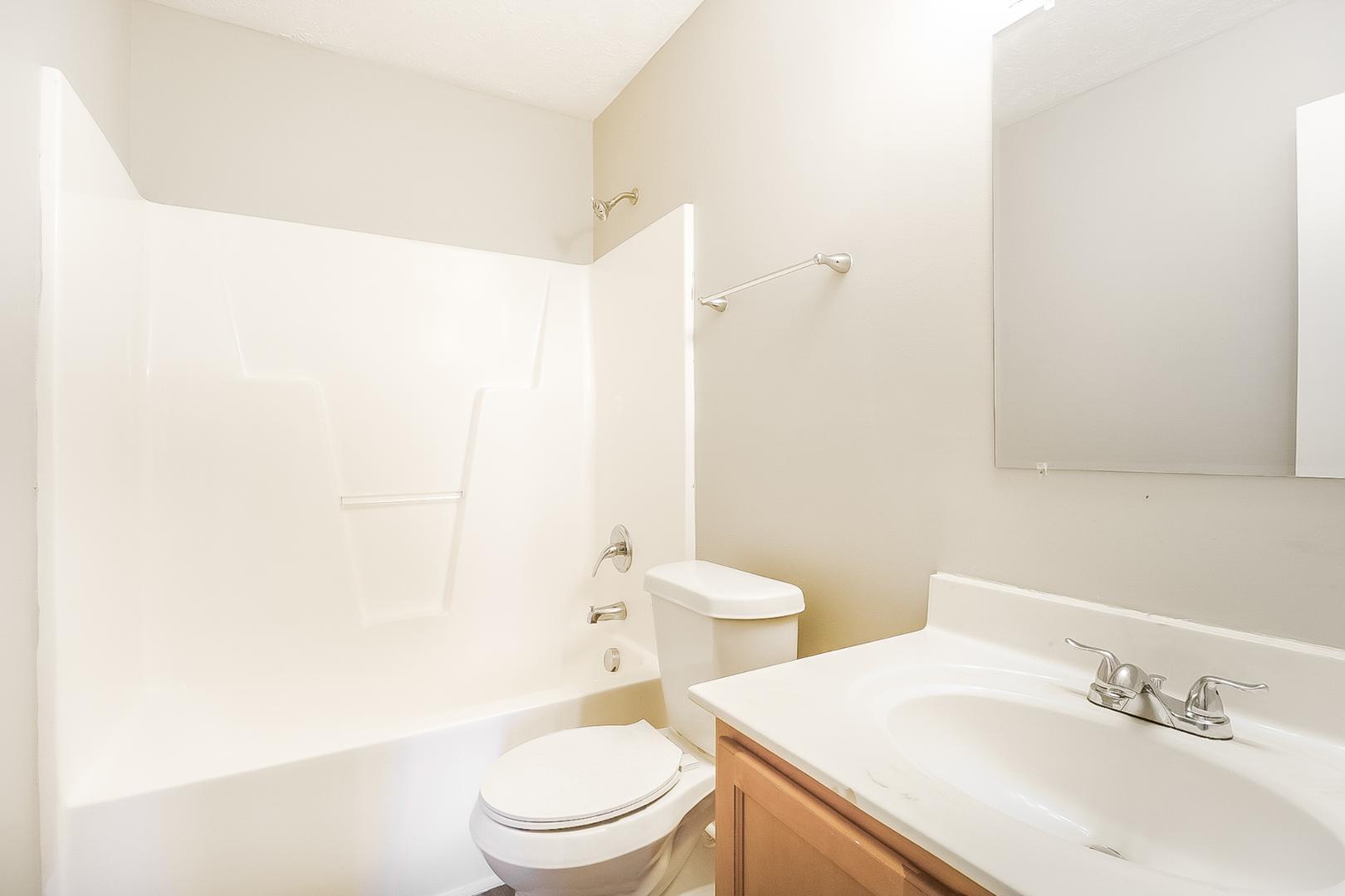 617 Colonial Hills Drive Property Photo 15