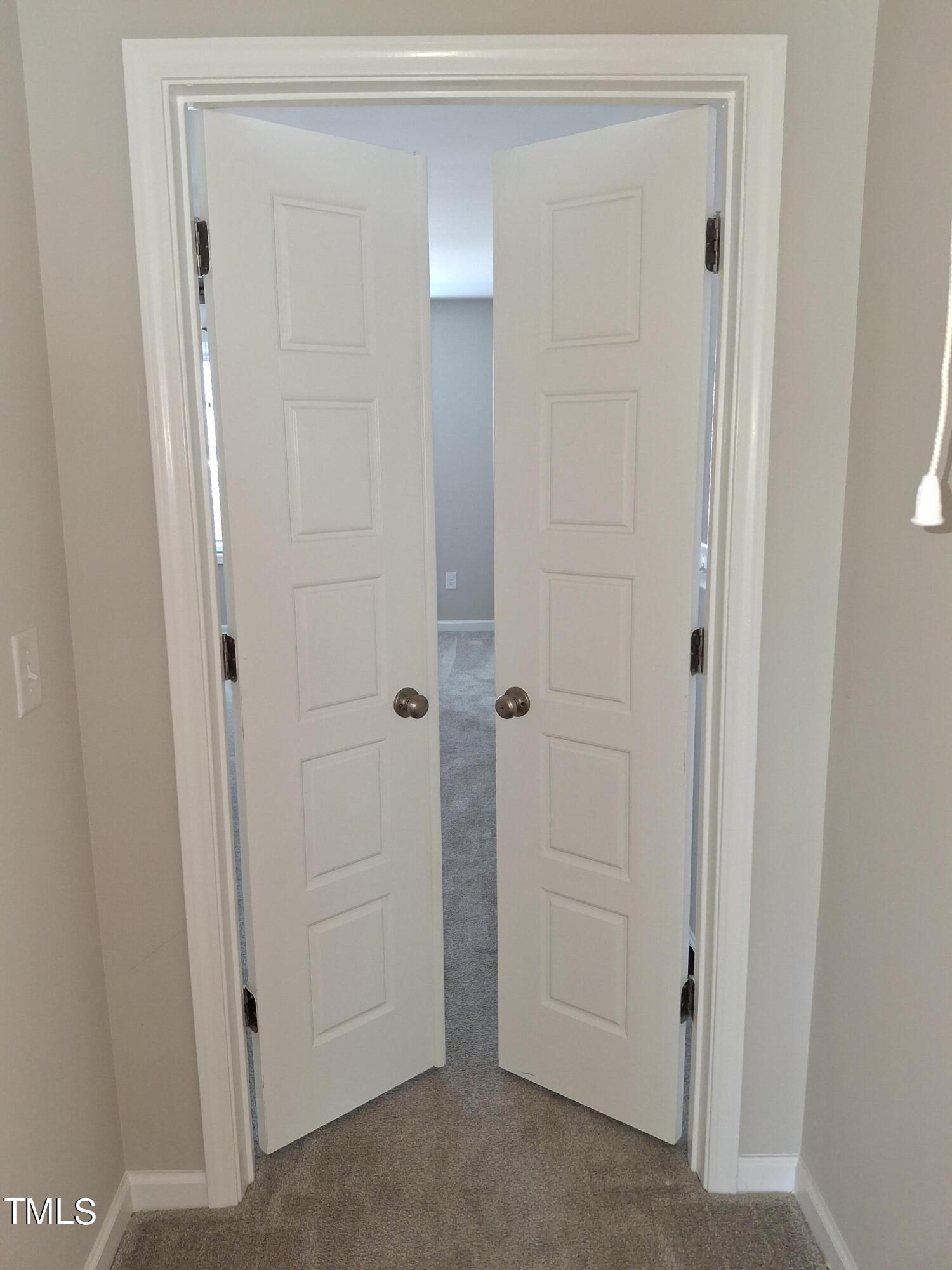 727 Putney Hill Road Property Photo 6