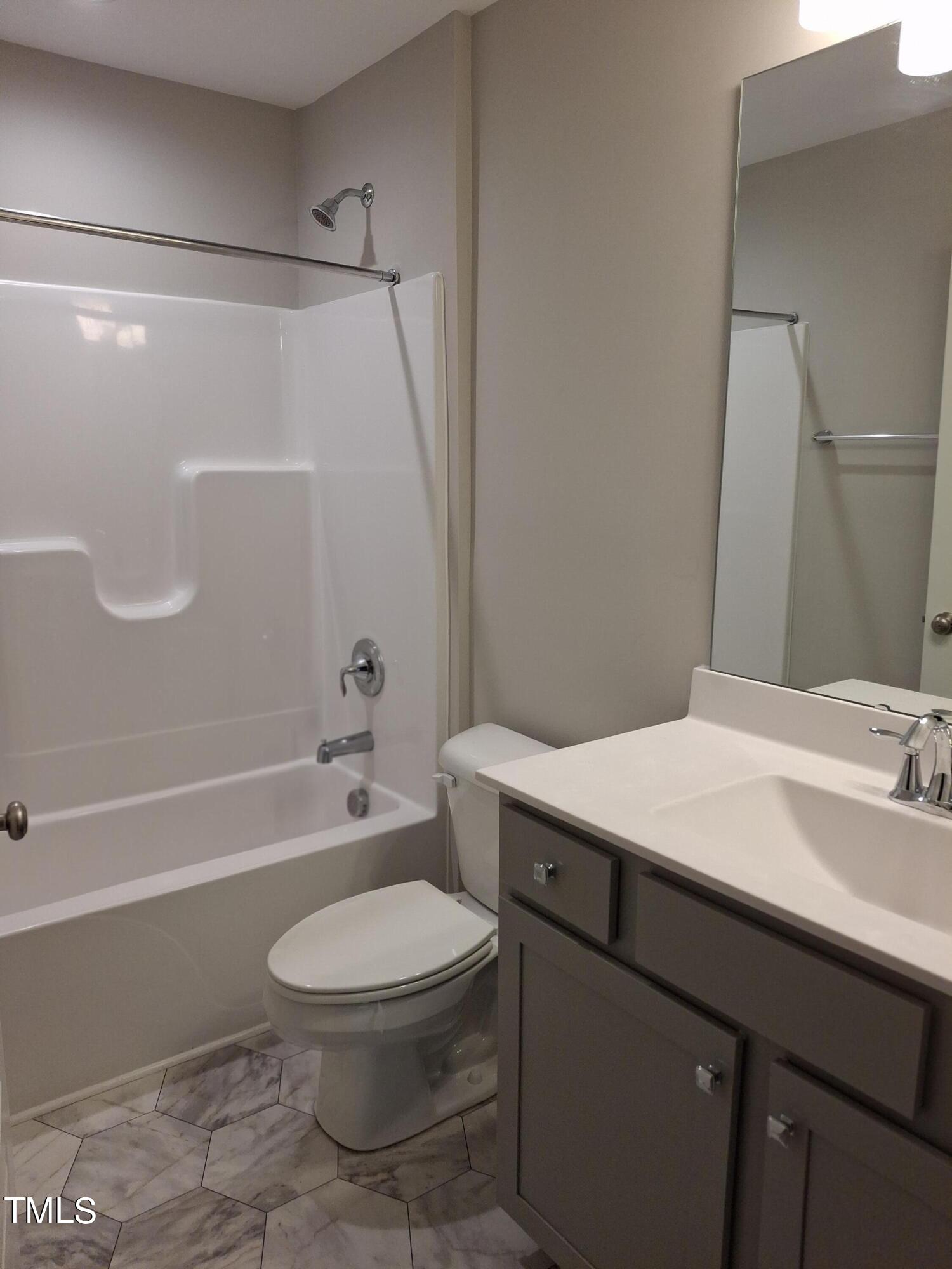 727 Putney Hill Road Property Photo 12