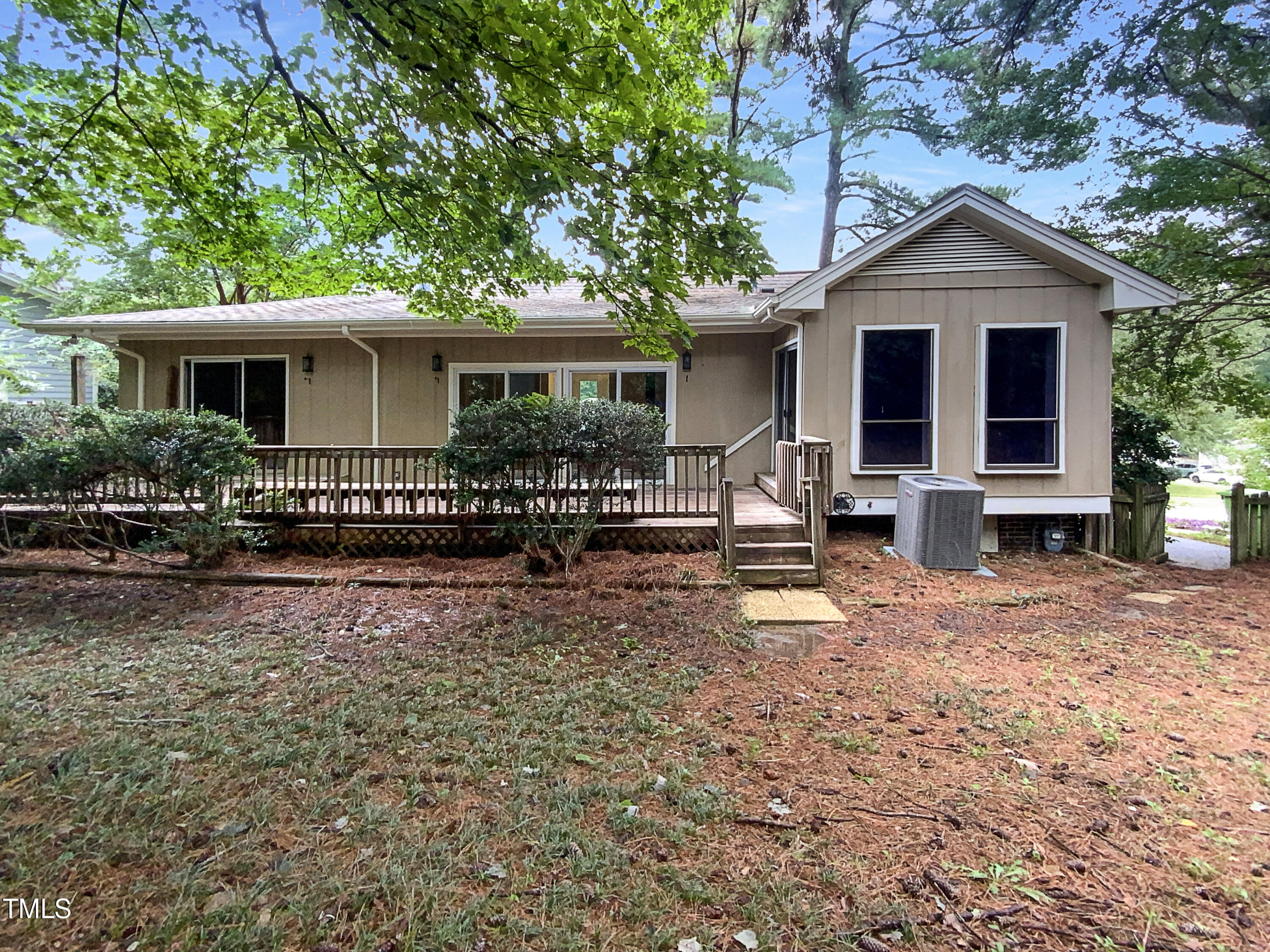 5300 Old Forge Circle Property Photo 8